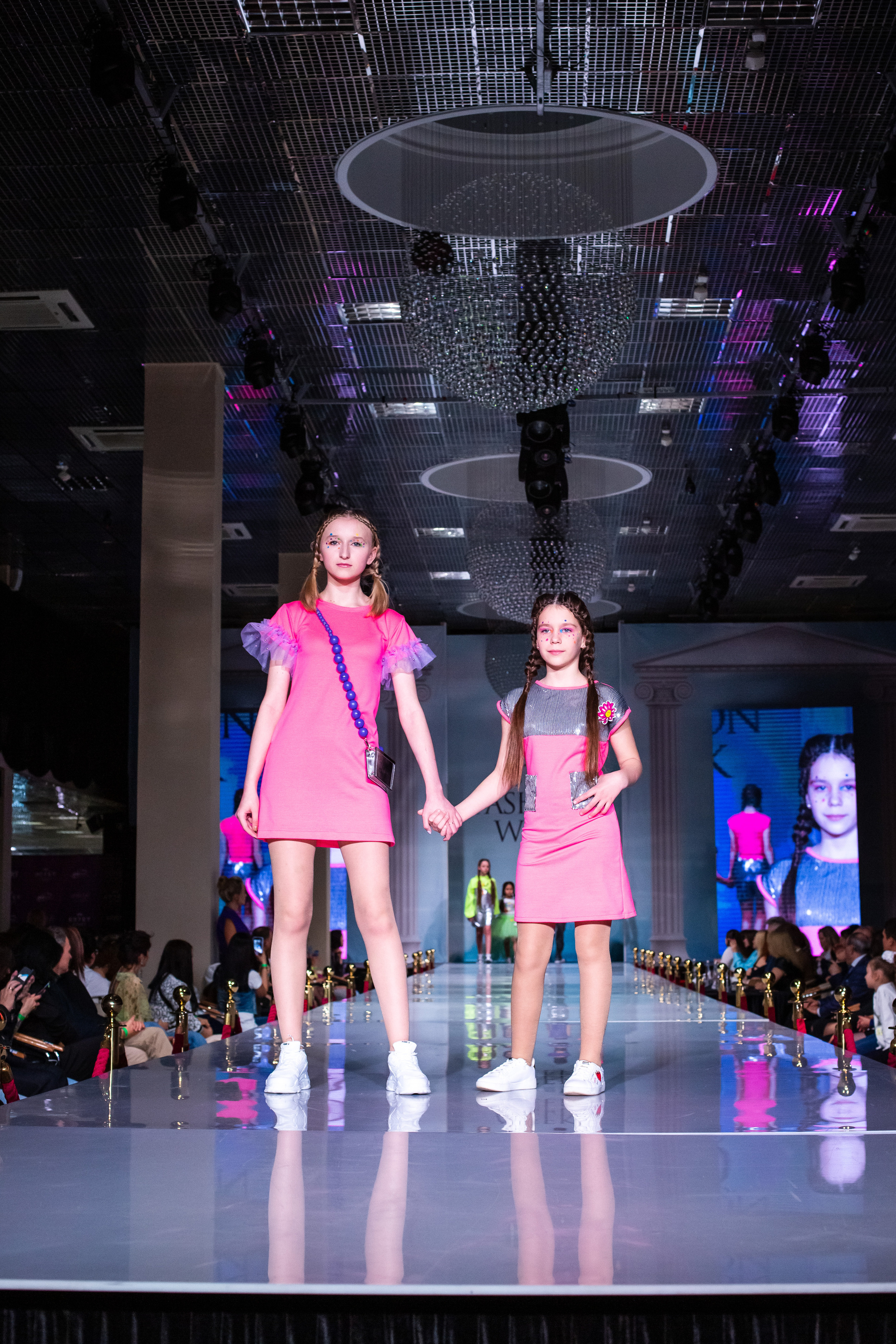 Показ FashionBook в Москве. Свадебный, семейный и детский фотограф в Калининграде Елена Кравцова