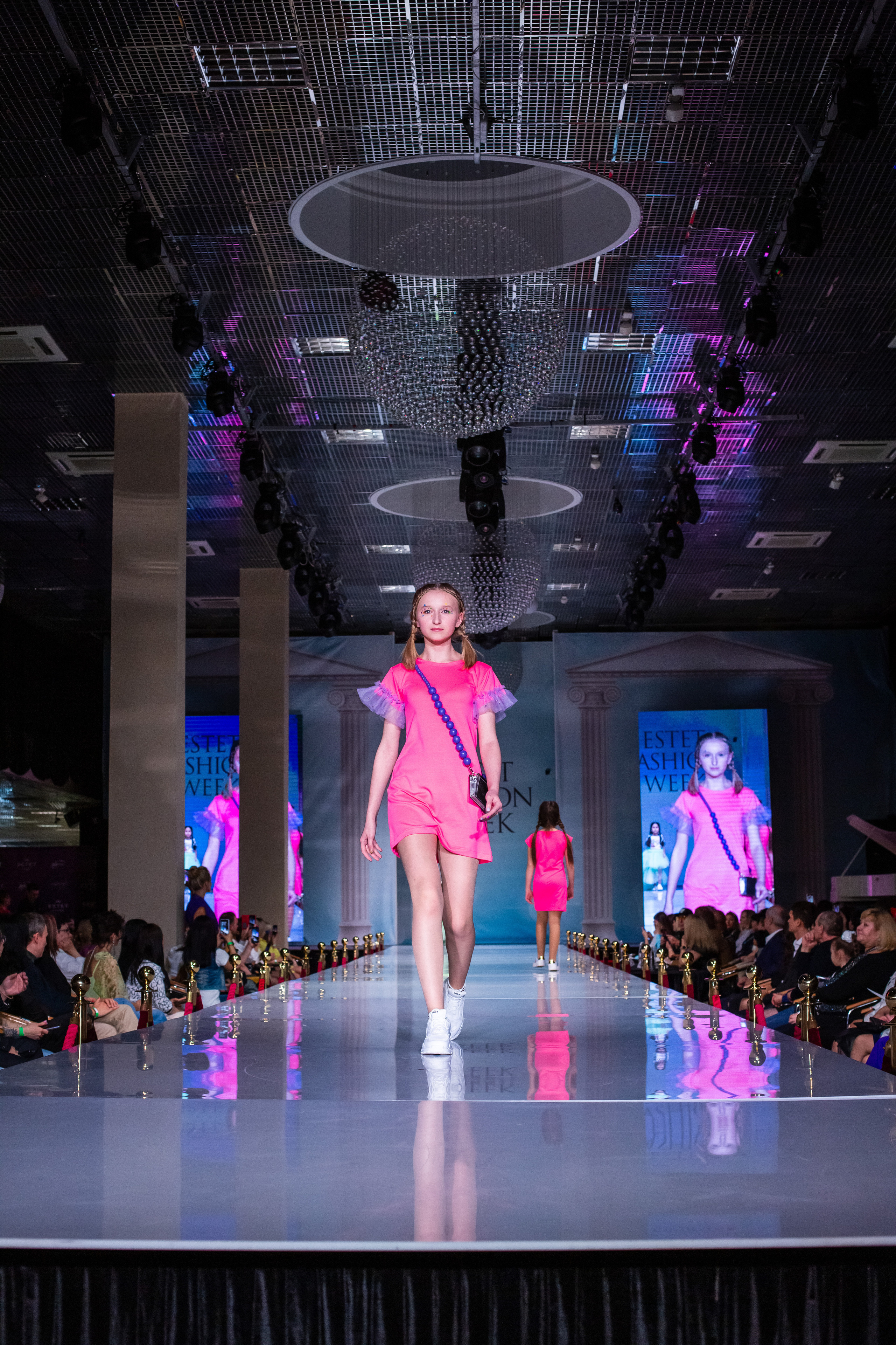 Показ FashionBook в Москве. Свадебный, семейный и детский фотограф в Калининграде Елена Кравцова