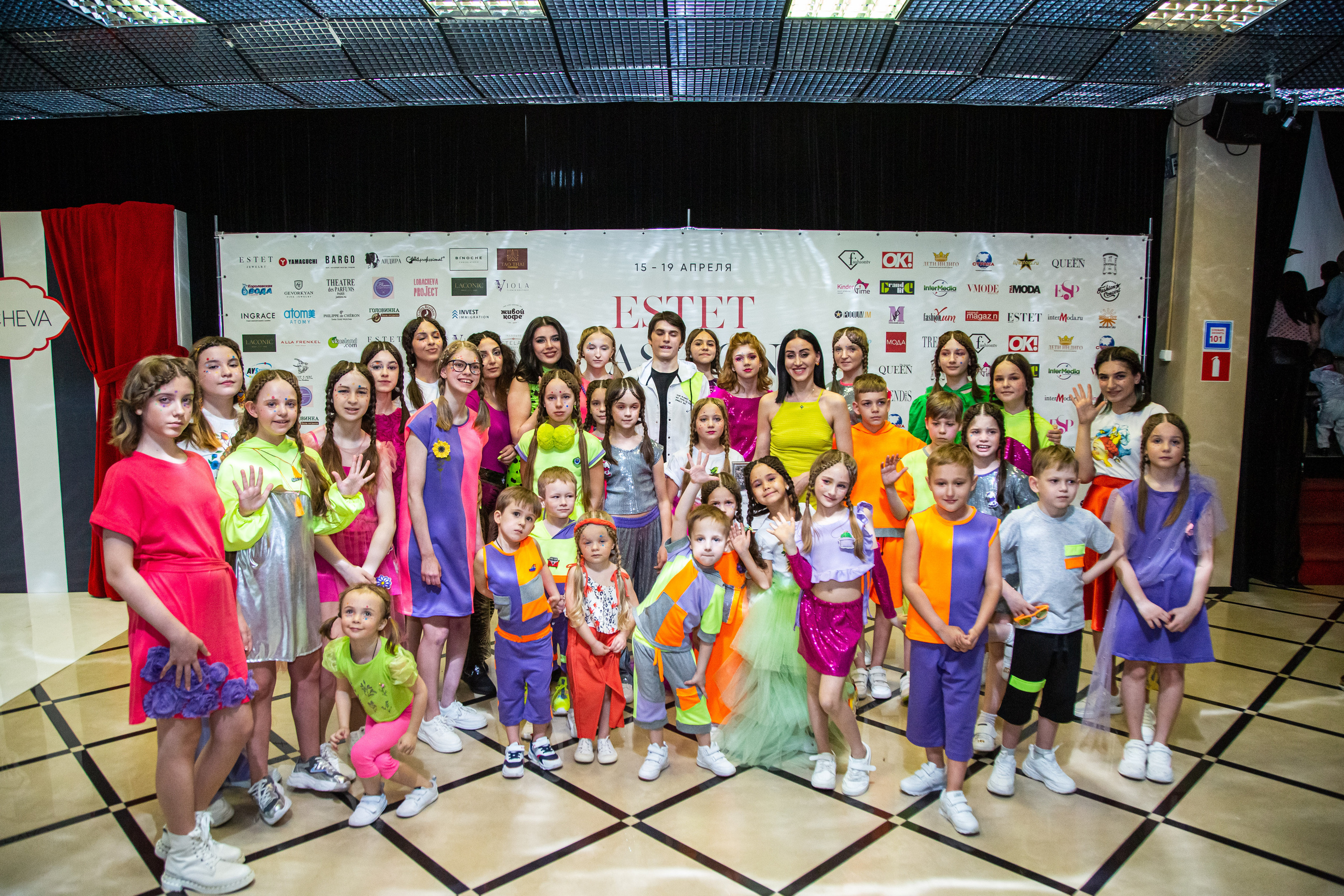 Показ FashionBook в Москве. Свадебный, семейный и детский фотограф в Калининграде Елена Кравцова