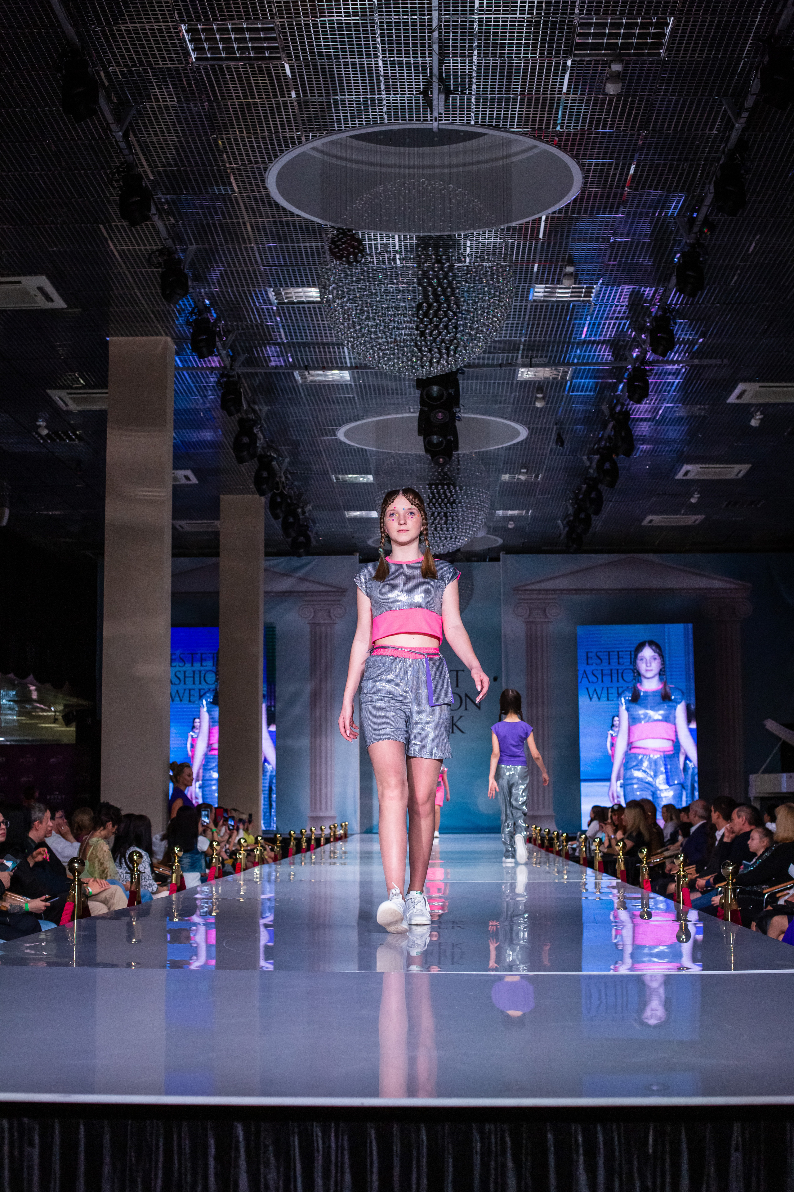 Показ FashionBook в Москве. Свадебный, семейный и детский фотограф в Калининграде Елена Кравцова