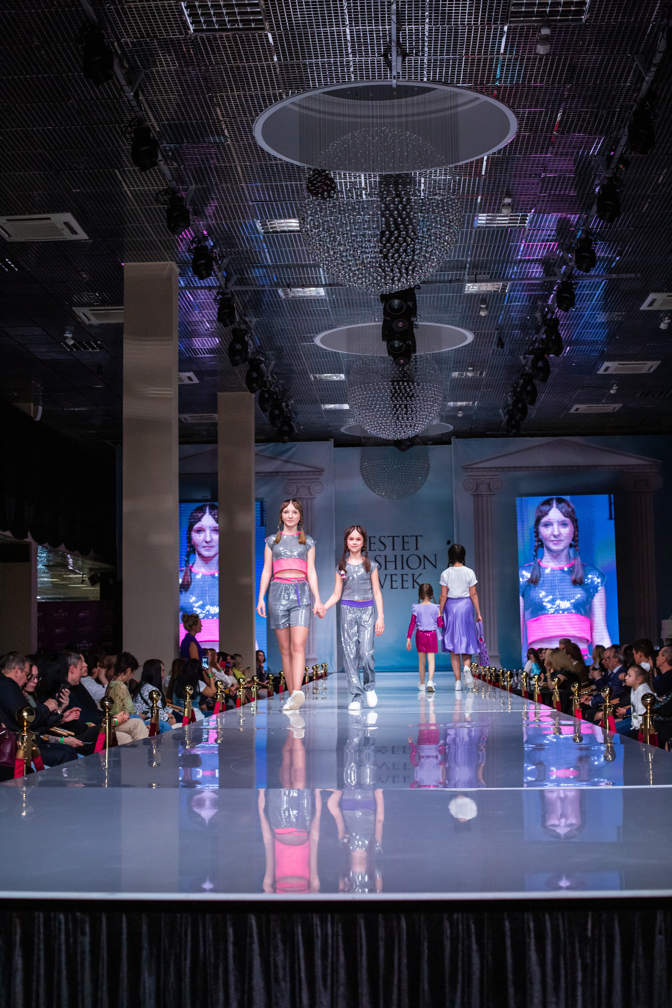 Показ FashionBook в Москве. Свадебный, семейный и детский фотограф в Калининграде Елена Кравцова