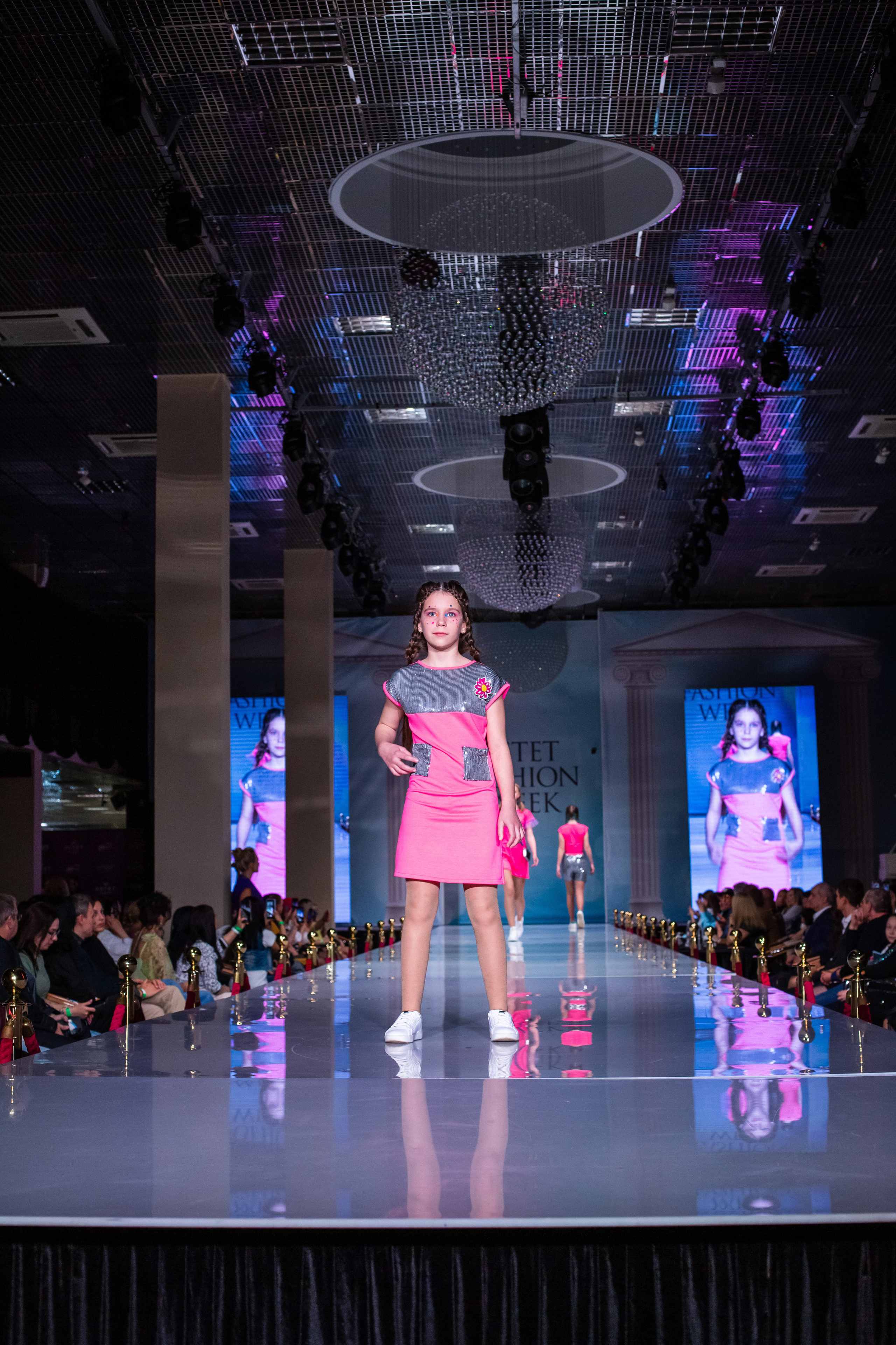 Показ FashionBook в Москве. Свадебный, семейный и детский фотограф в Калининграде Елена Кравцова