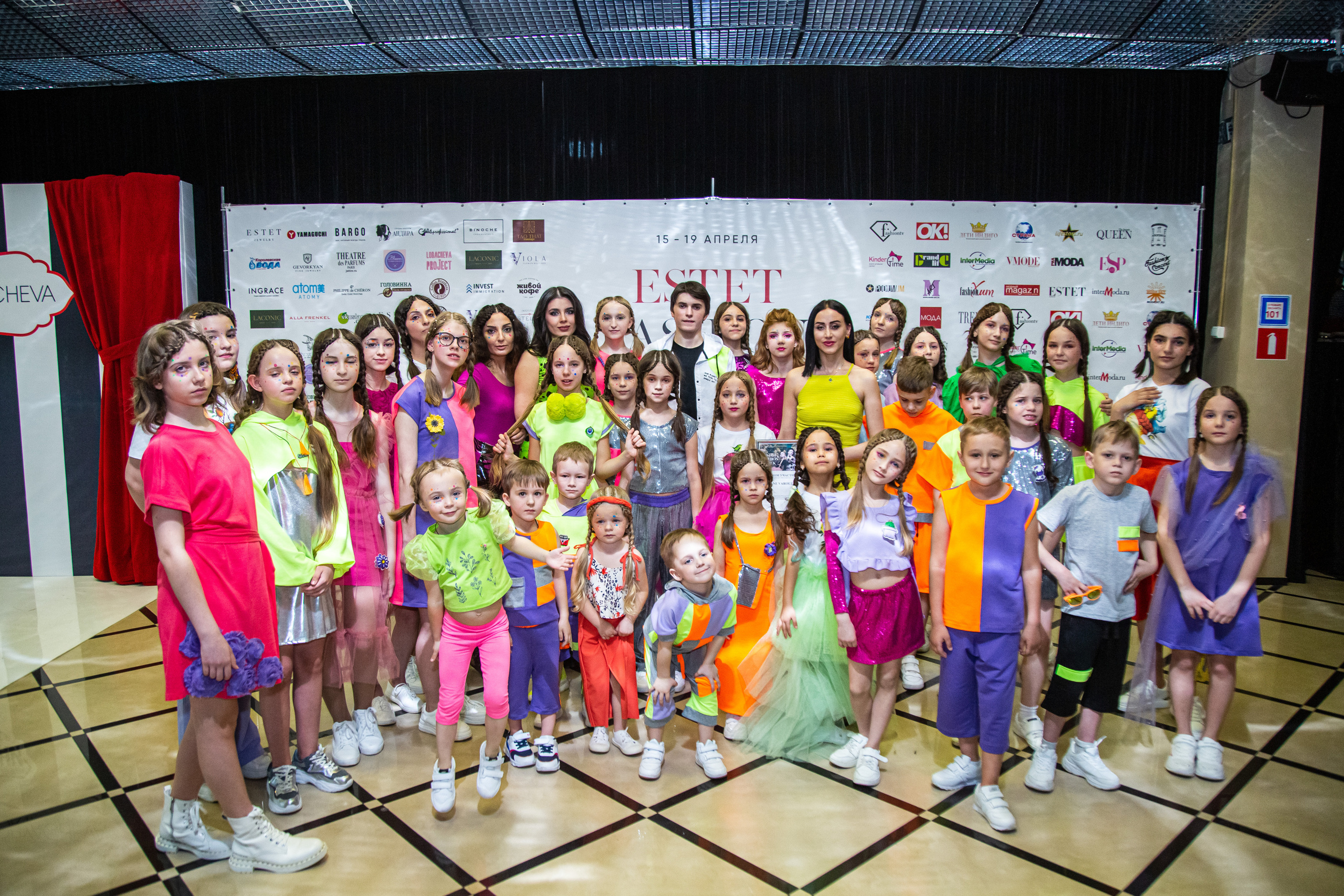 Показ FashionBook в Москве. Свадебный, семейный и детский фотограф в Калининграде Елена Кравцова