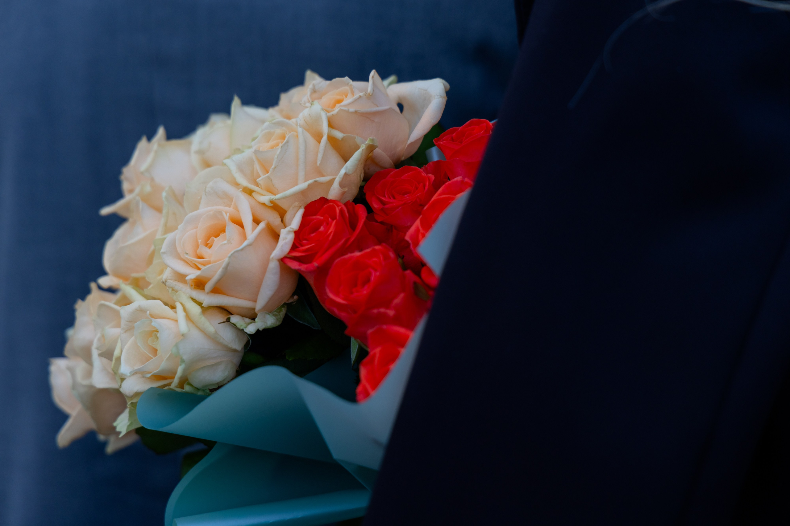 Школьный выпускной 2025 год в Минске, Беларуси. Свадебный фотограф в Минске/Беларуси Сергей Спиридонов