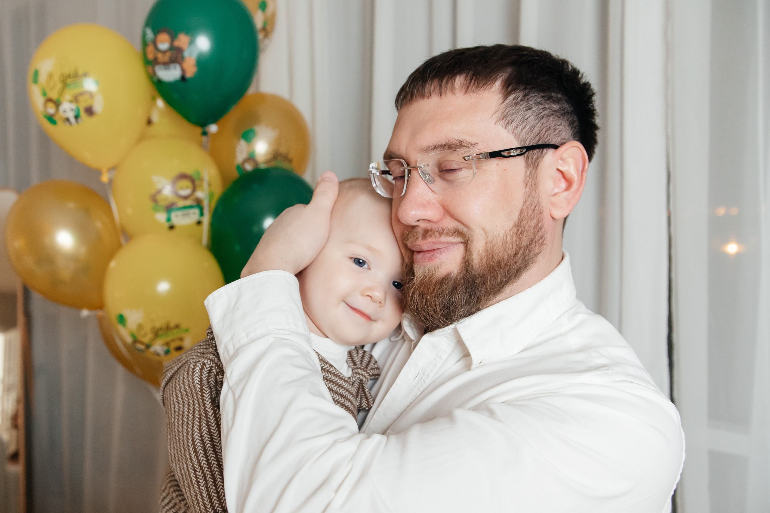 Семейная фотосессия на 1 годик. Свадебный, семейный фотограф, контент съёмка. Екатеринбург. Елена Граф