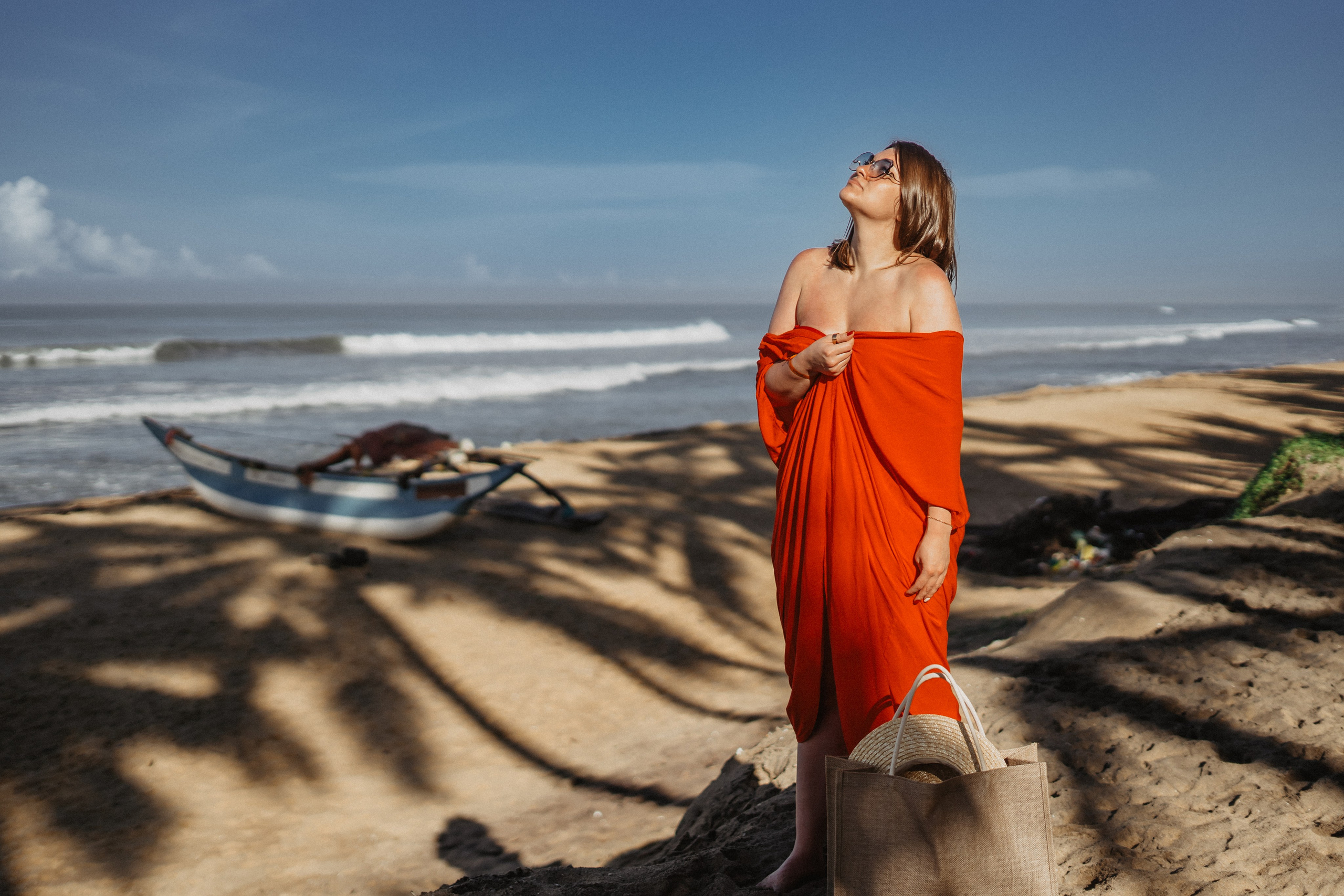 photo shoot of a girl on the beach of Sri Lanka