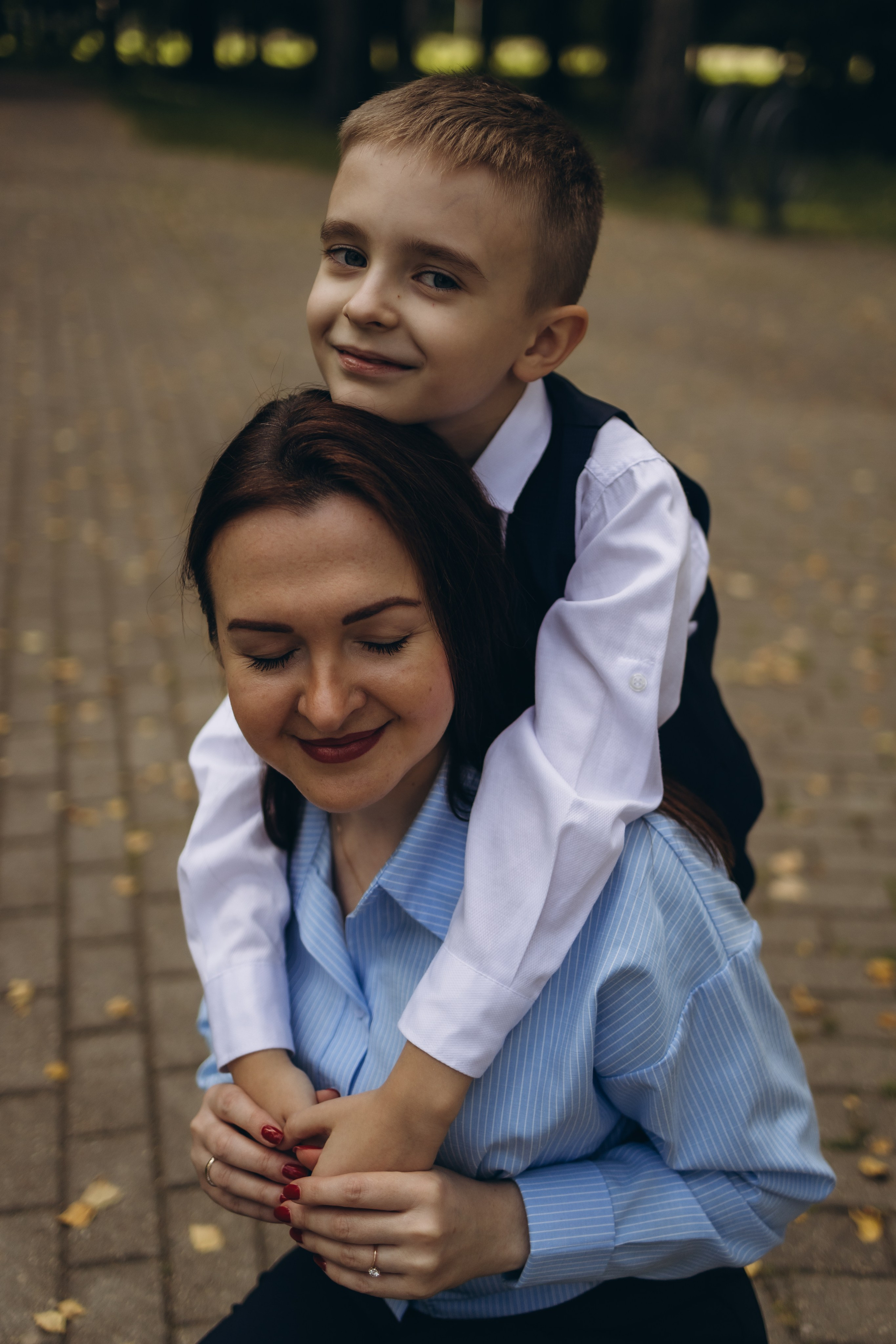 Первая школьная фотография Димули (1.09.2025 г.) г. Обнинск (Калужская обл.). Надежда Стар семейный и церковный фотограф в Жукове и Калужской области