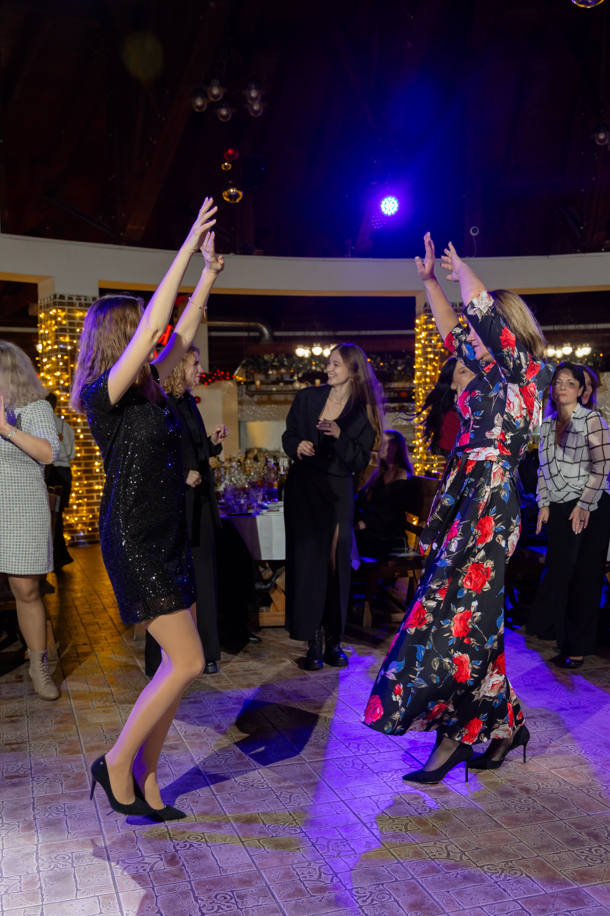 Корпоративная новогодняя съемка для логистической компании ИТА. Свадебный фотограф в Минске/Беларуси Сергей Спиридонов