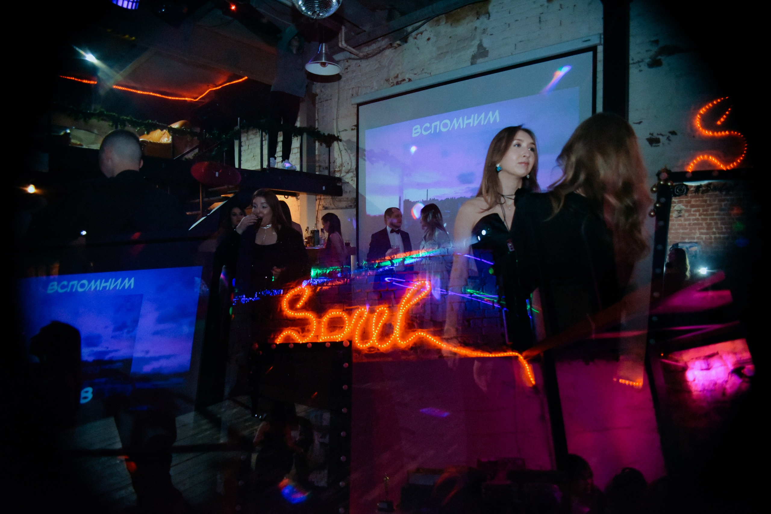 Этажи Оскар. Фотограф Лола Волна, город Москва