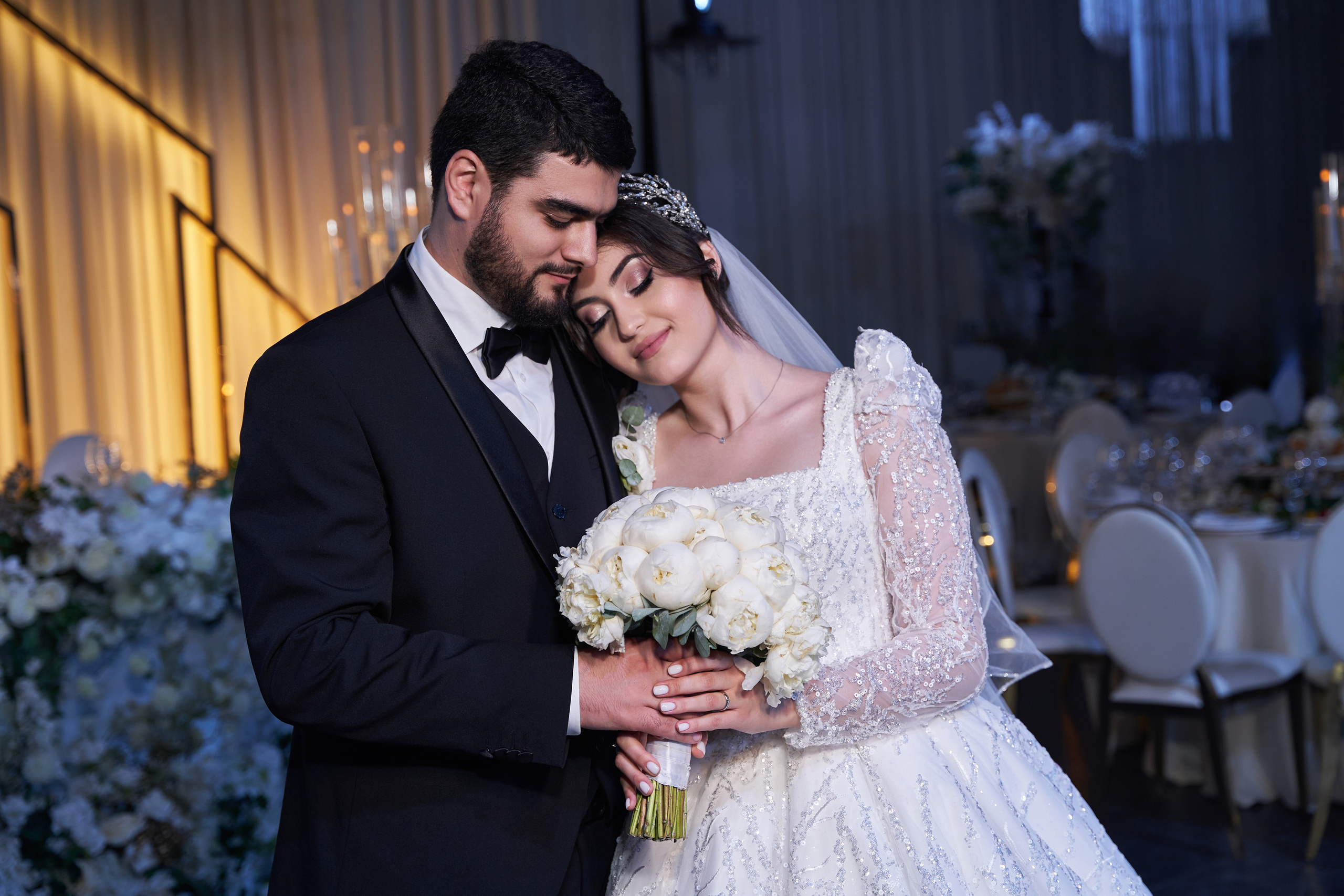 Свадебная фотосъемка в Москве – Нежные и стильные кадры | AkselPhoto. Фотограф в Москве (ЮВАО ВАО СВАО)