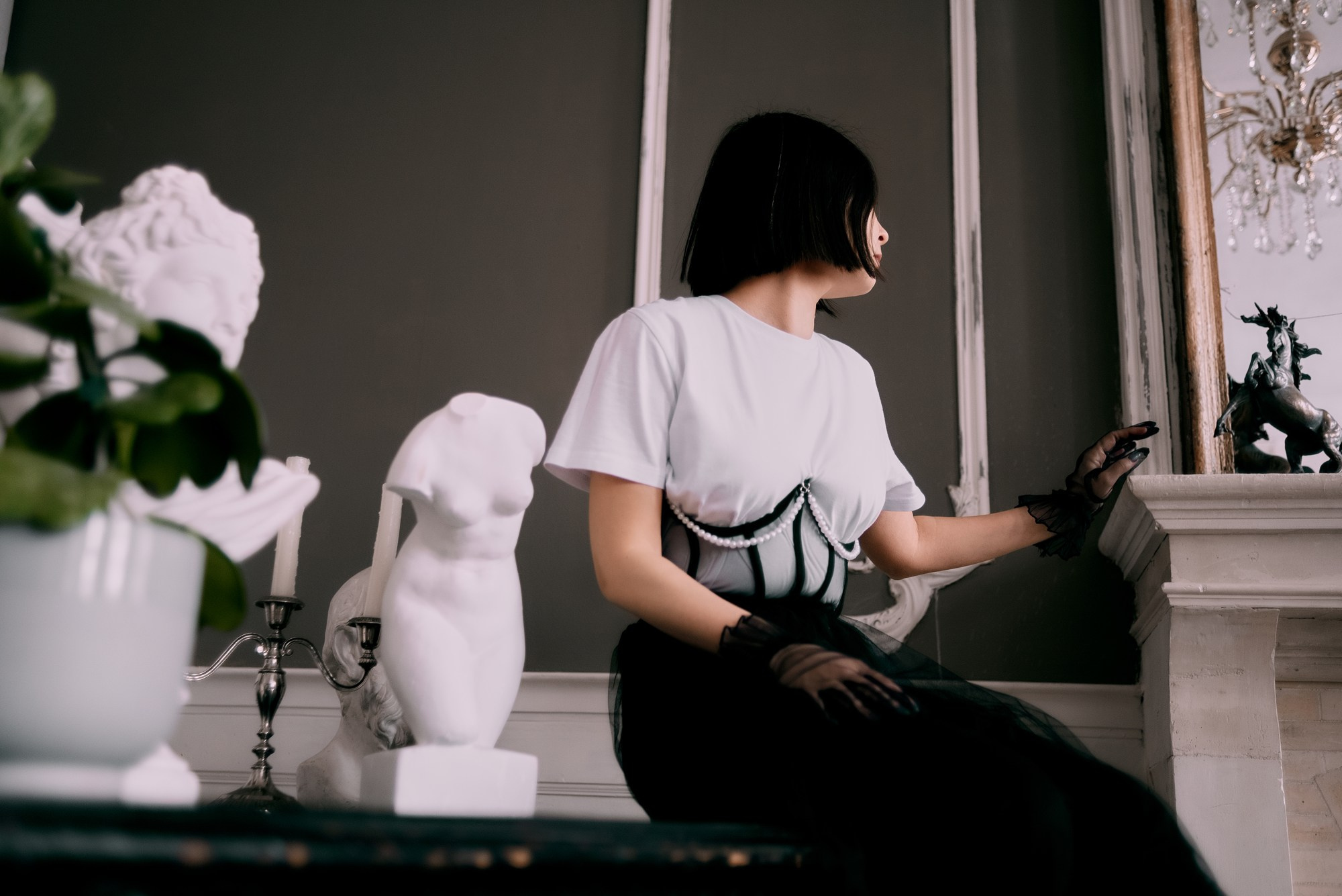 Женский портрет в Тюмени: Диана в студии Fineart | Фотограф Дарья Мустафина. Портретный фотограф Тюмень Дарья Мустафина