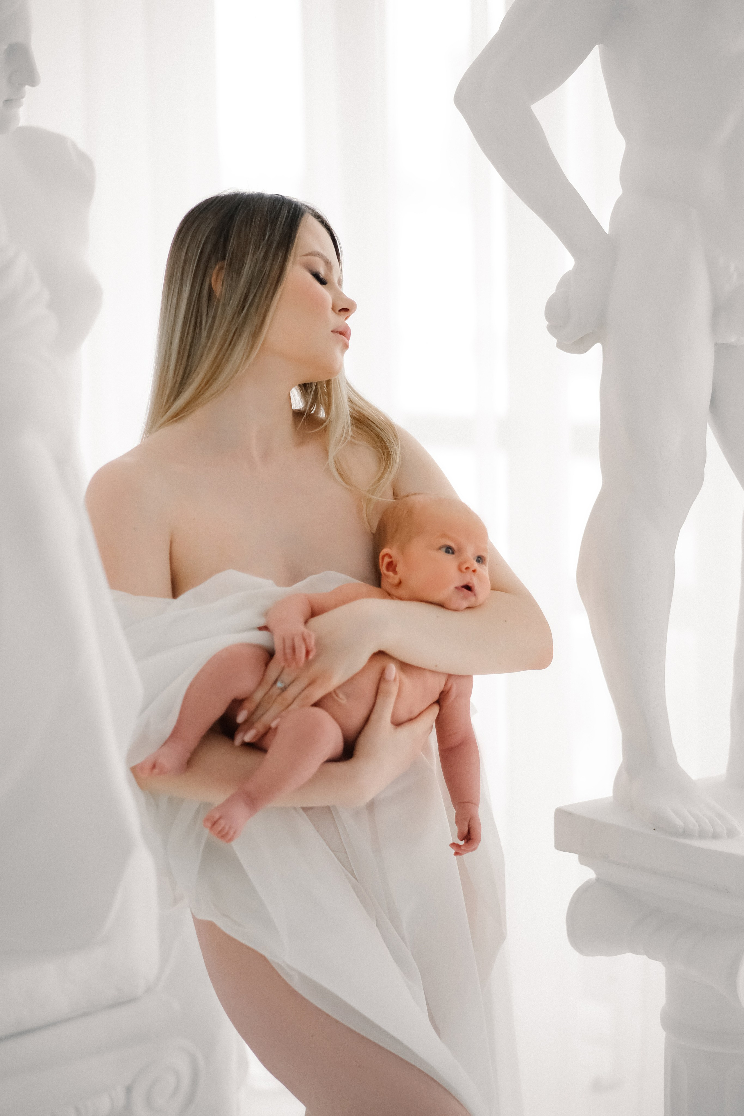 Вика и Вероника. Фотограф беременности и Newborn в Екатеринбурге Марина Добровольская