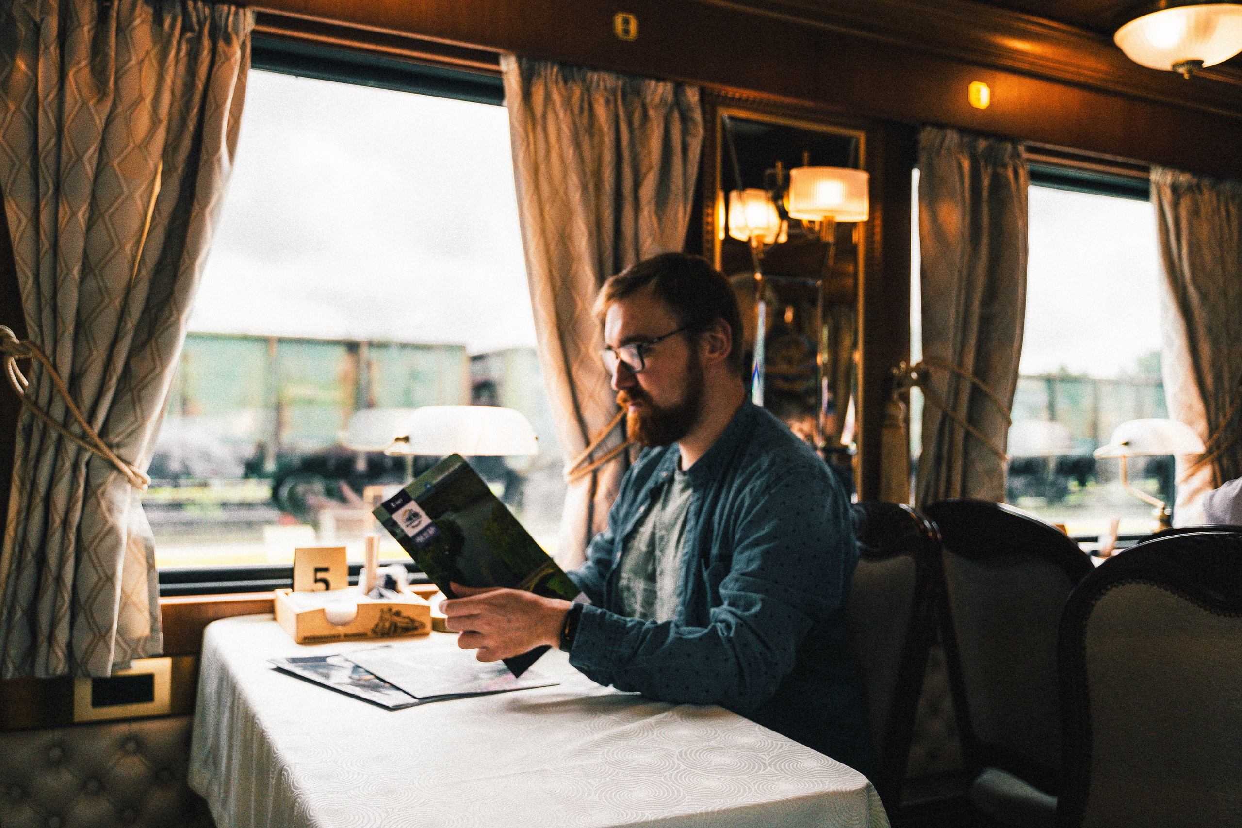 Путешествия. Портретный фотограф в Москве Эмиль Халиков