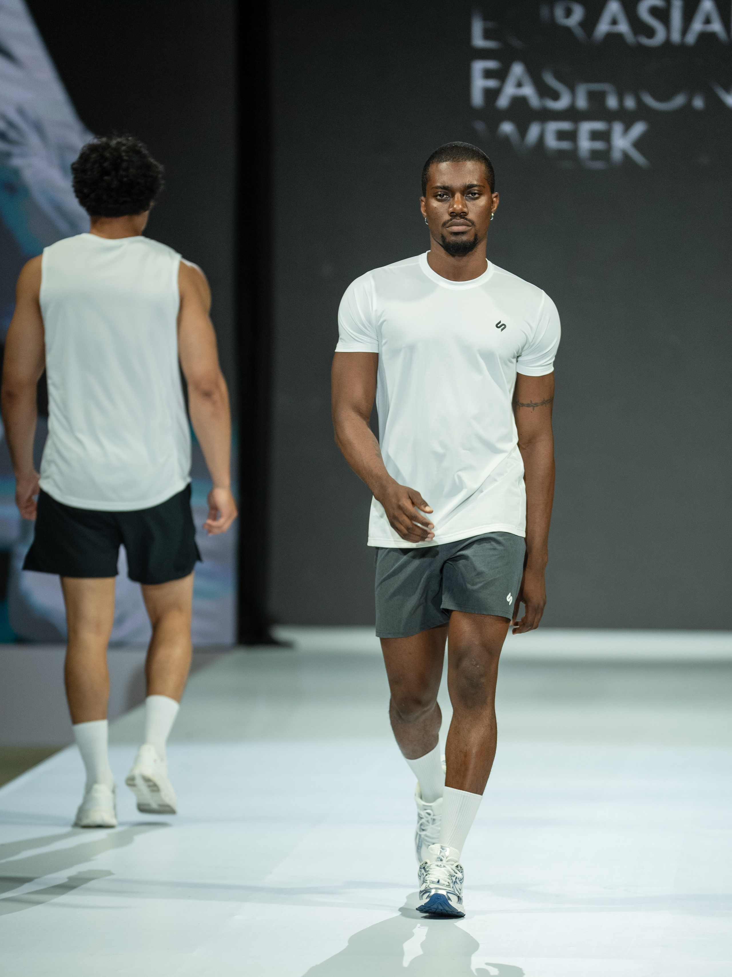 EURASIAN FASHION WEEK Husl Sport. Сайт Алматинского НЮ АРТ, будуар и фэшн фотографа Дениса Карпенко