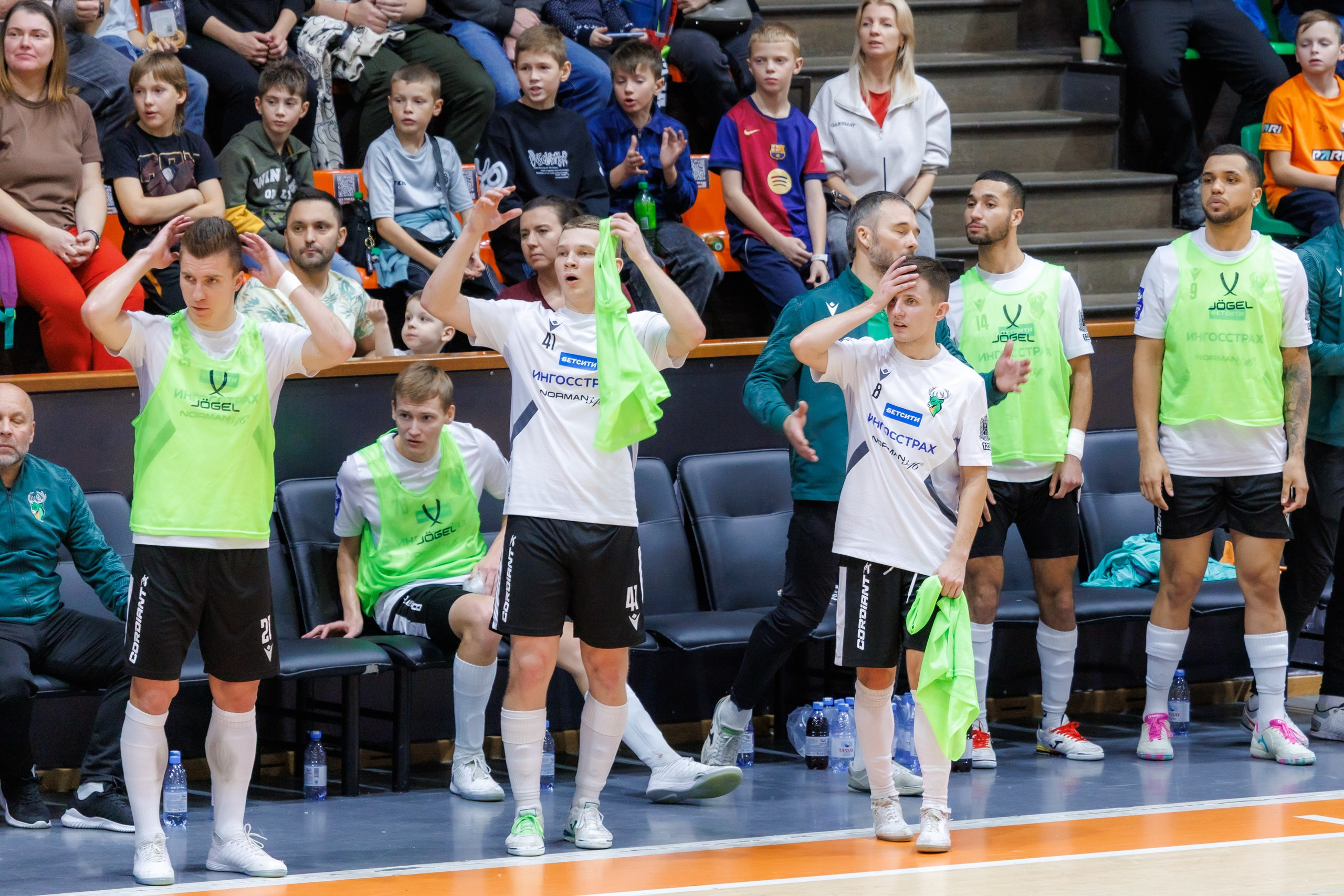 Мини-футбол Кристалл — Торпедо. Фотограф в Санкт-Петербурге — Сергей Петров