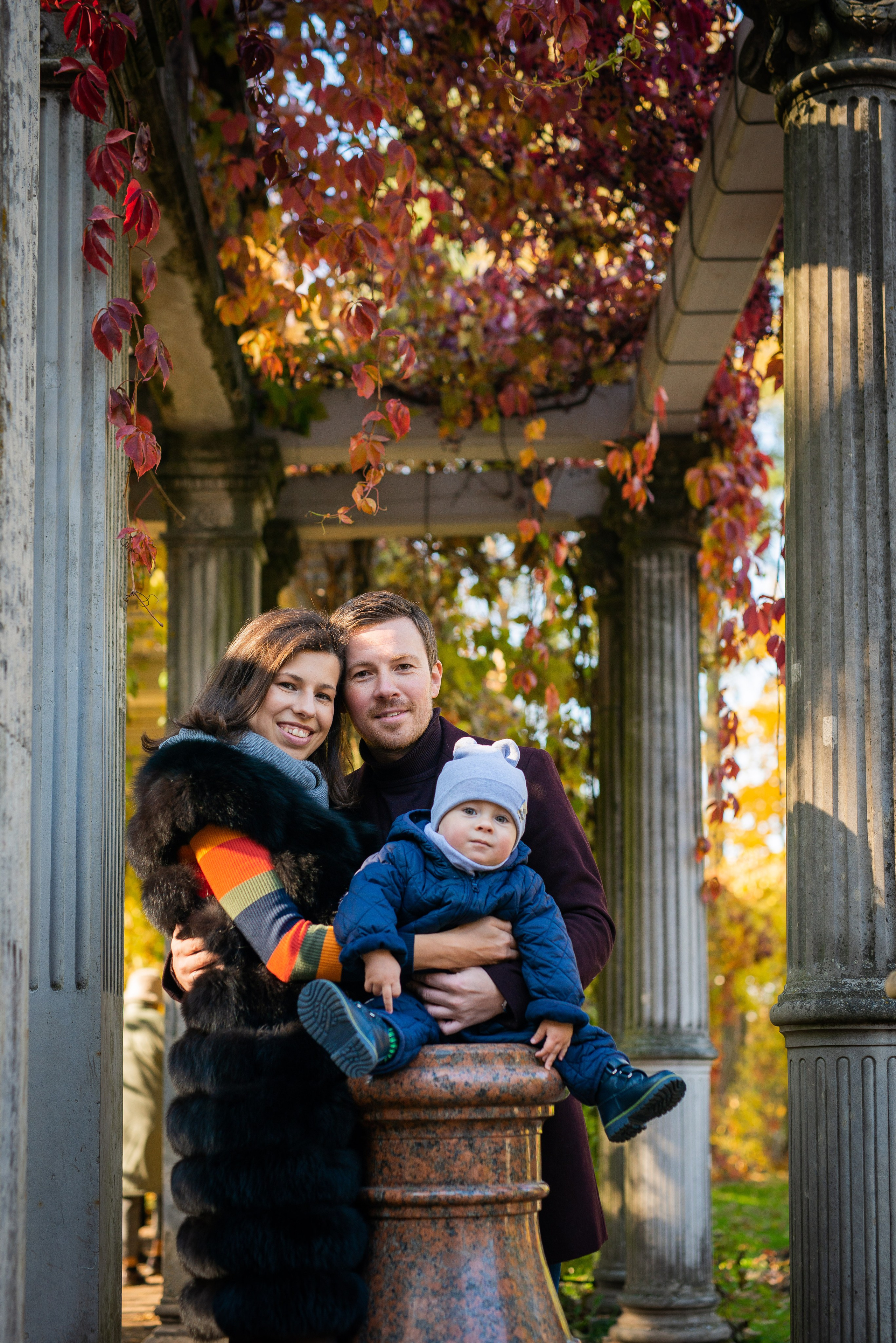 Егор, Валерия и Андрей осенняя прогулка. Портретный, семейный и свадебный фотограф в Санкт-Петербурге и в Пушкине Ширяев Денис