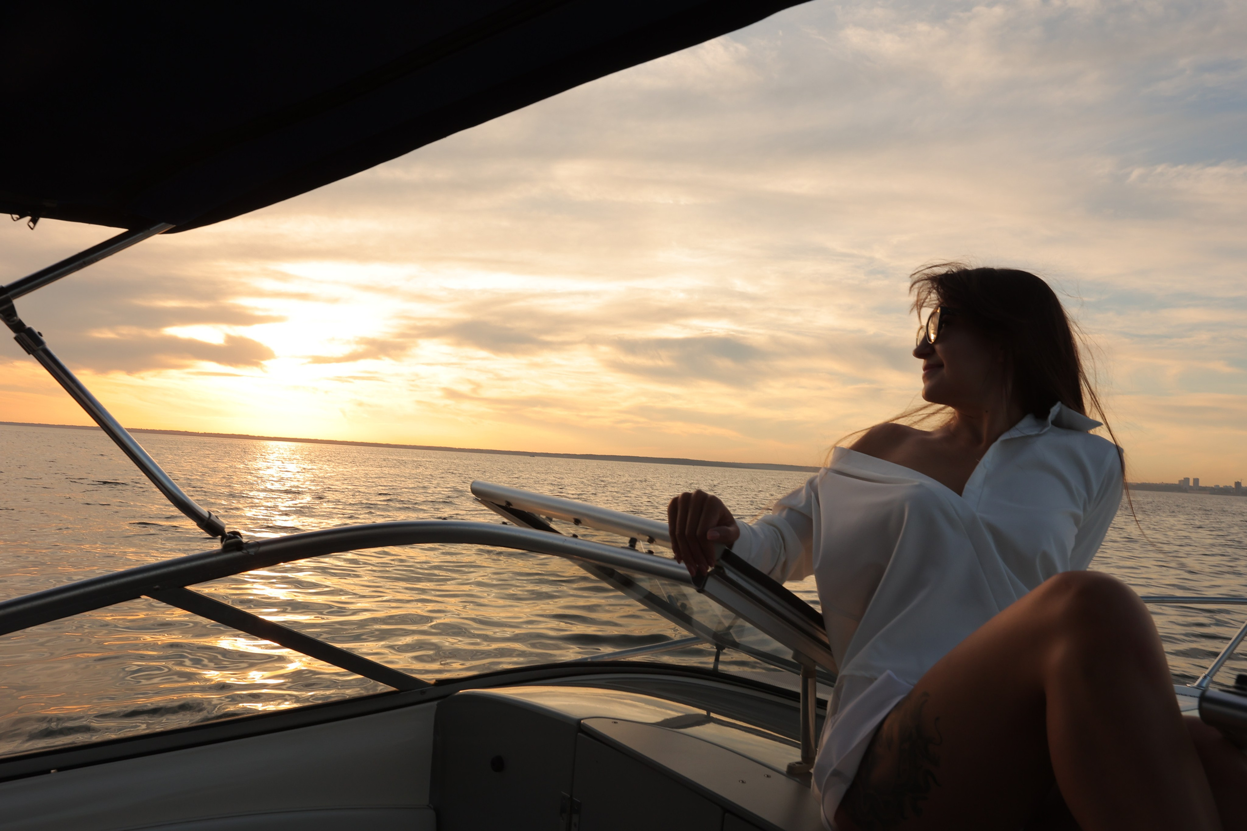 Прогулка на катере август 2024. Фотограф Алина Ионычева в Новосибирске