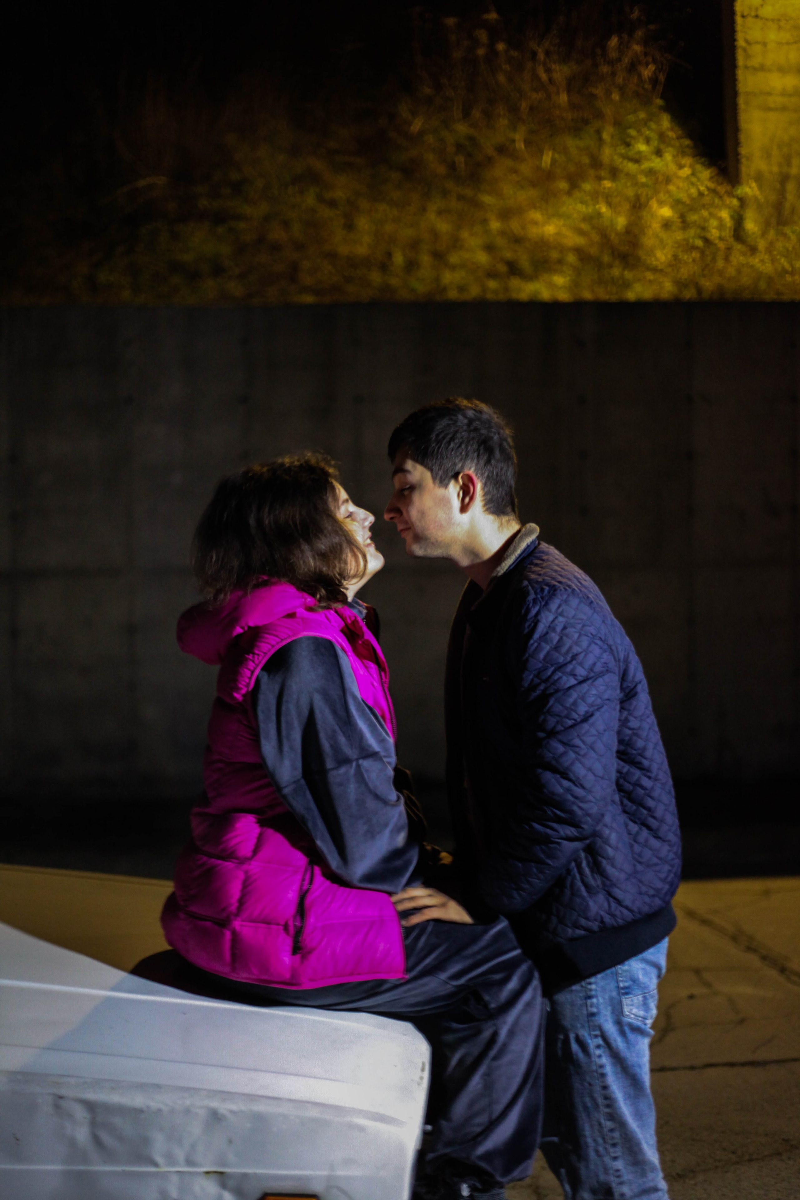 «Затянутая тишина: воспоминания прошлой жизни». Уличный фотограф Города N