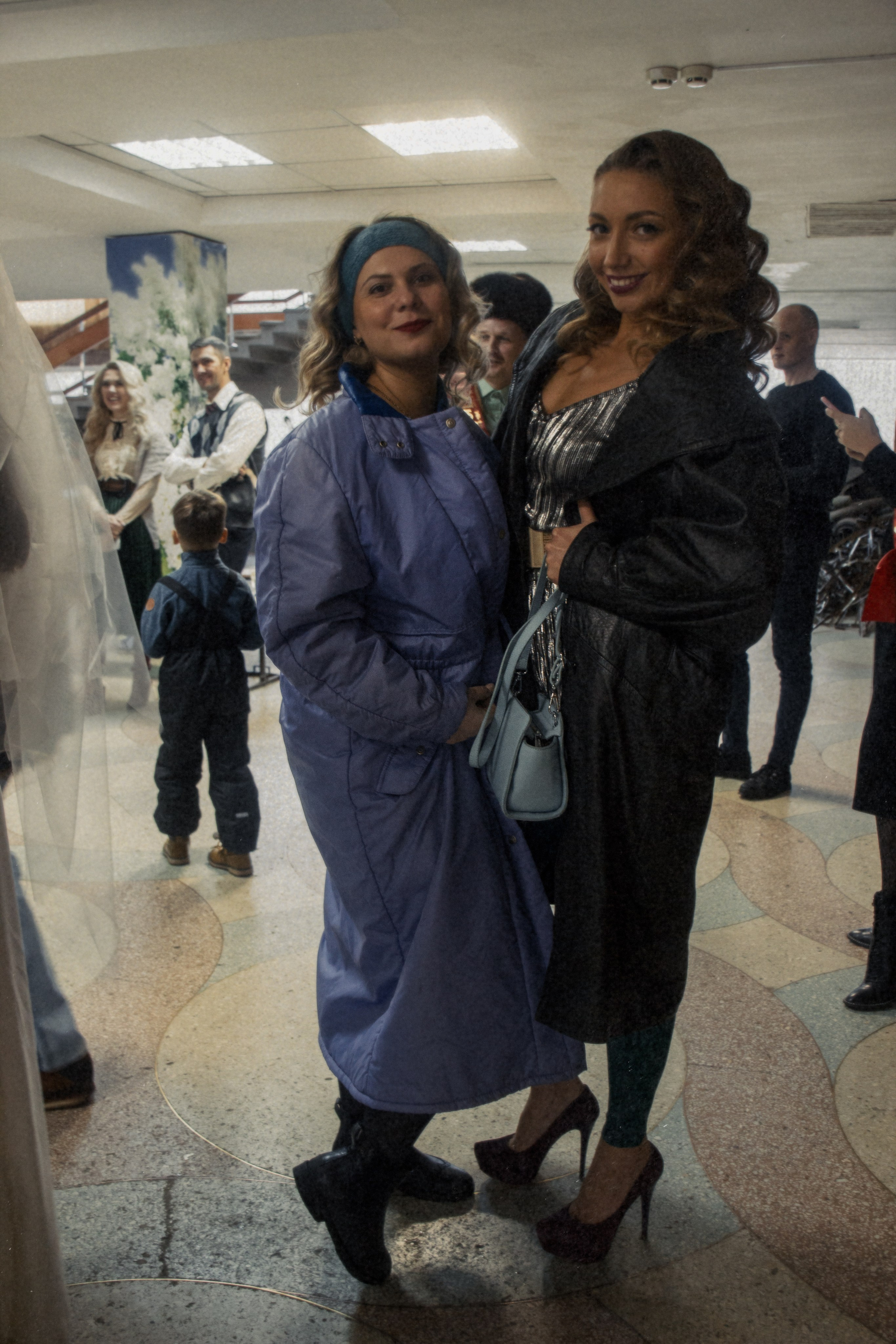 Гузель & Алексей свадьба в стиле 90х. Фотограф и видеограф в Омск/Москва Сащенко Лера