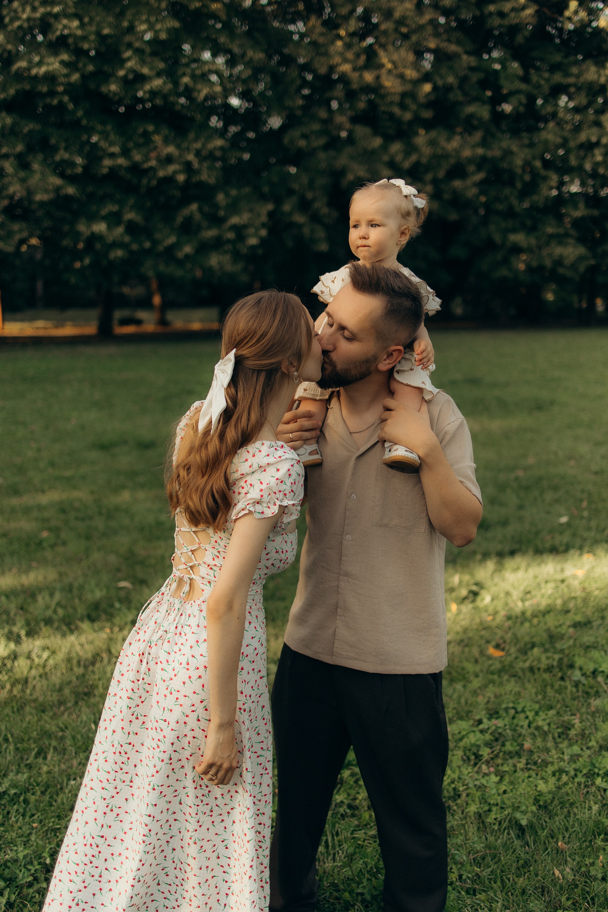 Игорь, Мария и Анютка — дендрарий. Семейный фотограф в Краснодаре Храмова Анна
