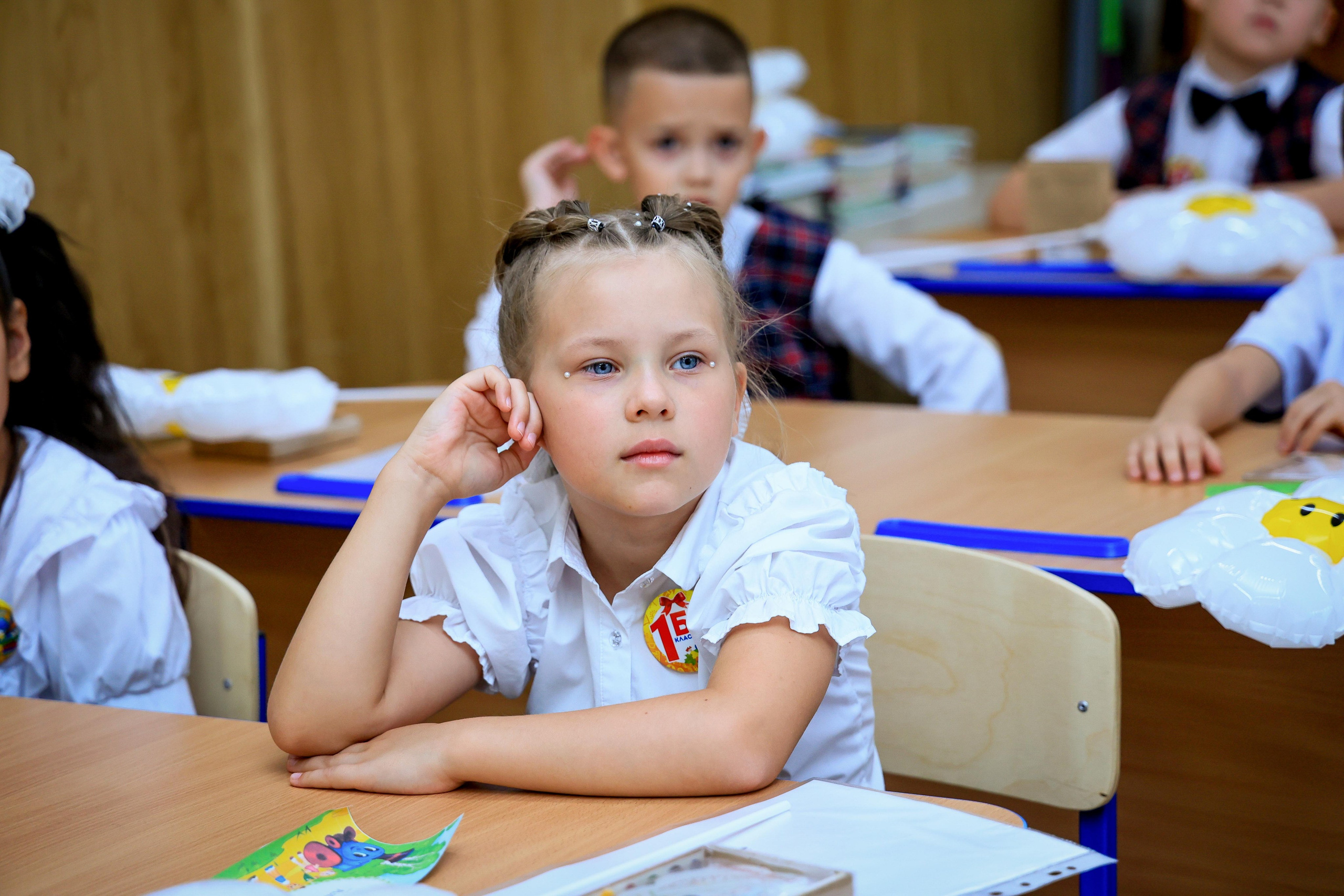 ШКОЛА 1 СЕНТЯБРЯ. Свадебный фотограф — видеограф в г. Астрахань Екатерина Юмашева