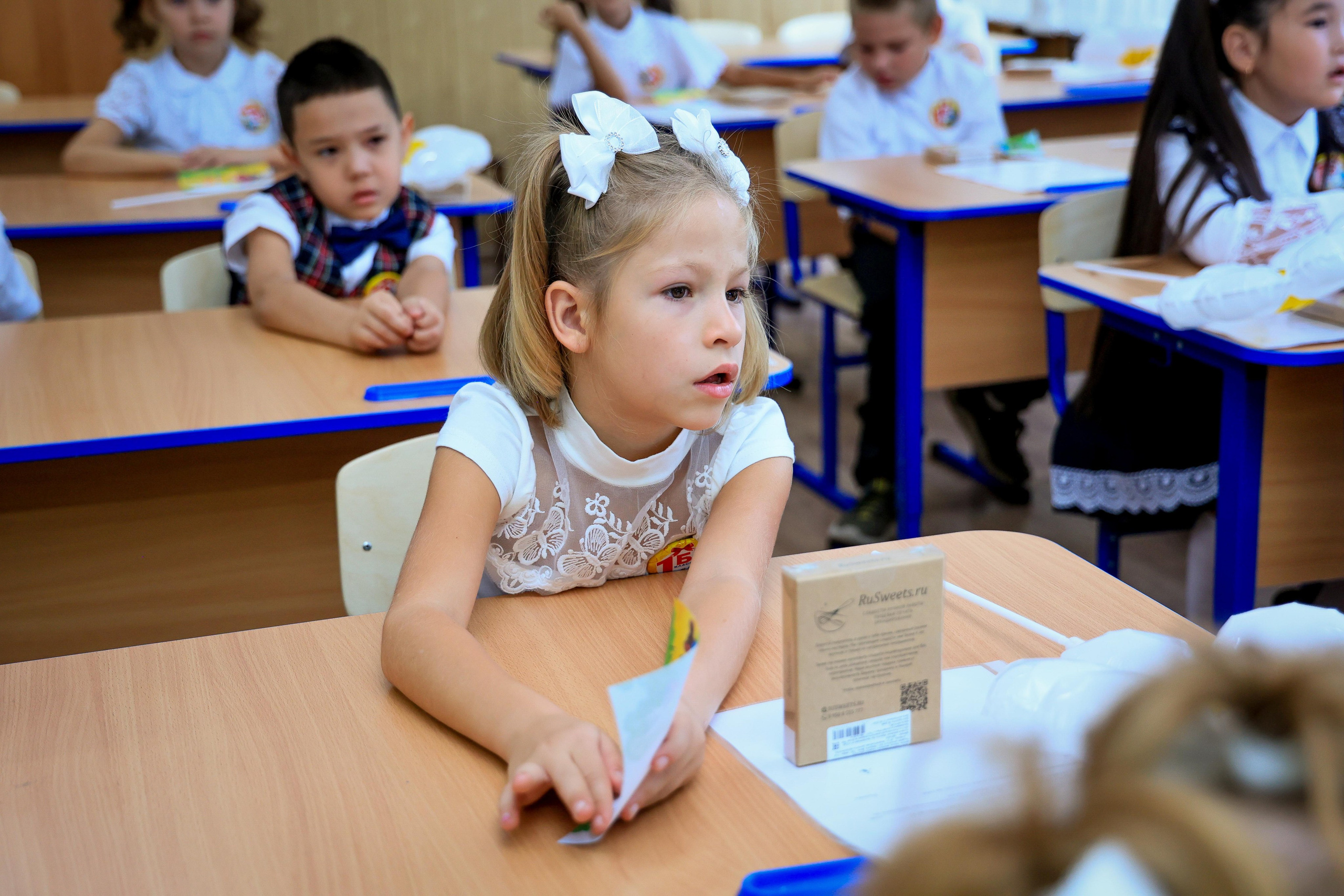 ШКОЛА 1 СЕНТЯБРЯ. Свадебный фотограф — видеограф в г. Астрахань Екатерина Юмашева