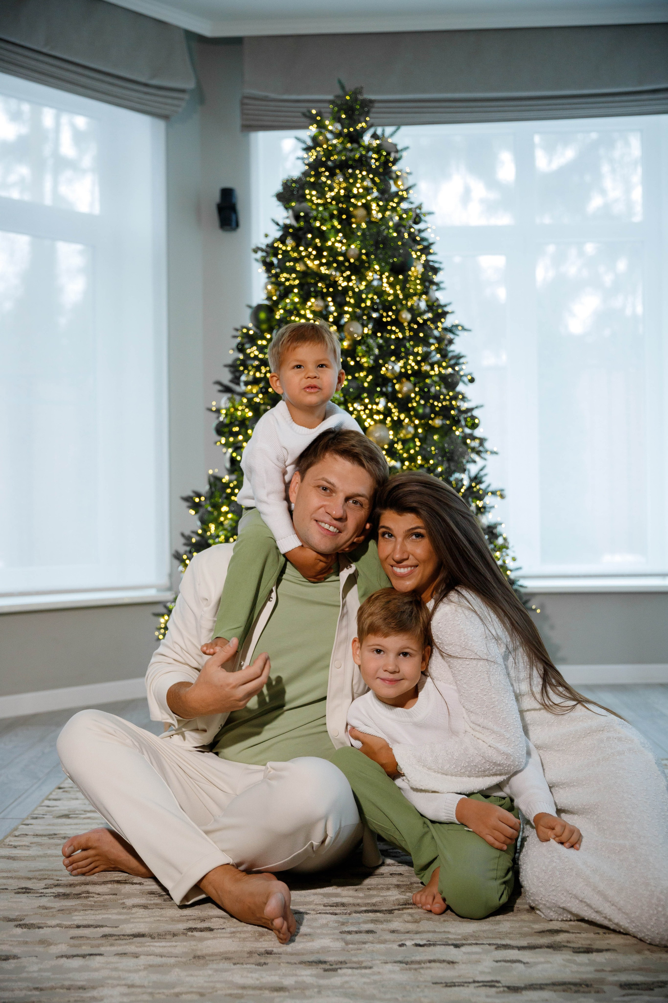 Семейная фотосессия дома. Фотограф Александра Сыщенко