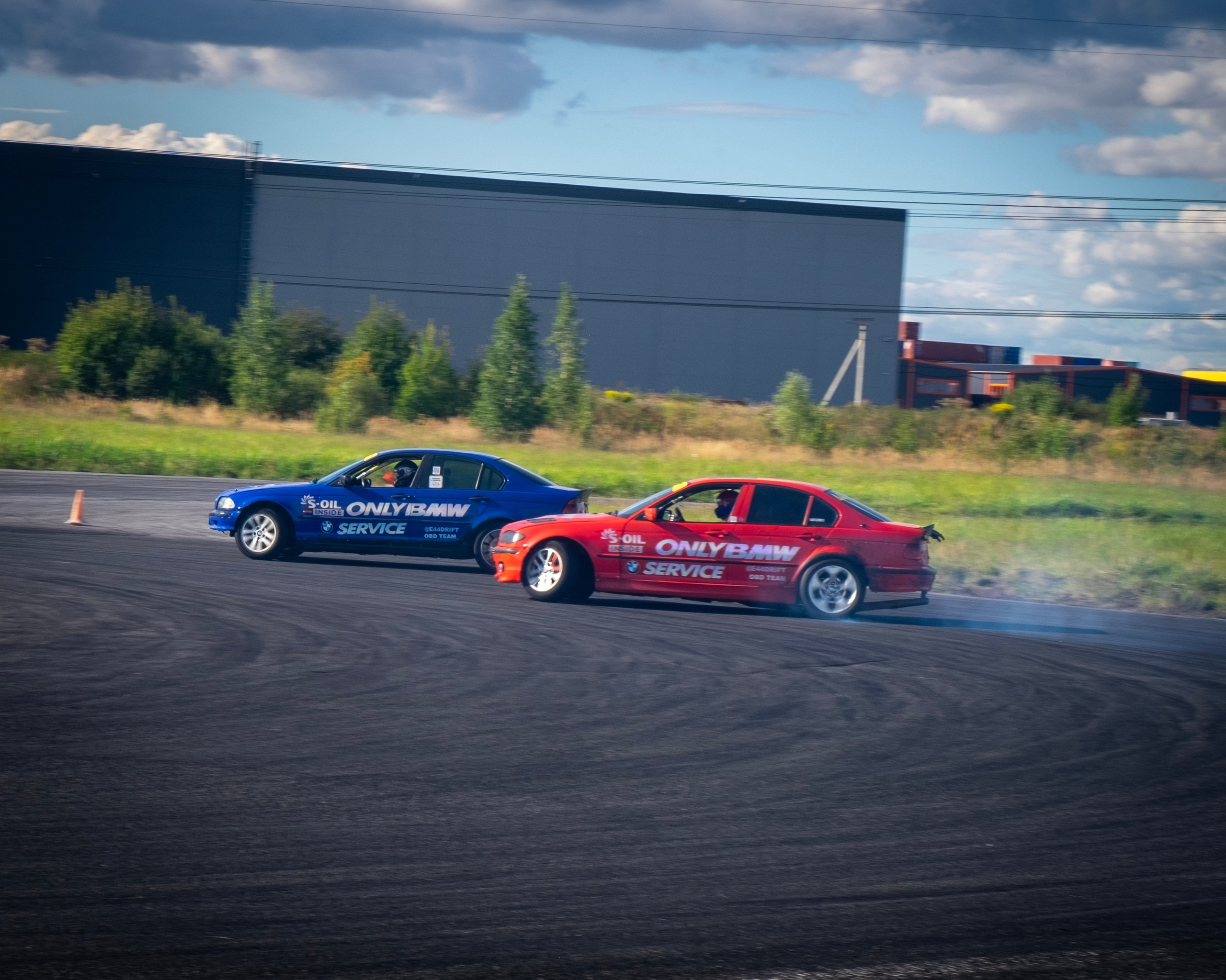 AUTODROM FEST. Автомобильные фотографии и рисунки в Санкт-Петербурги Пашков Дмитрий