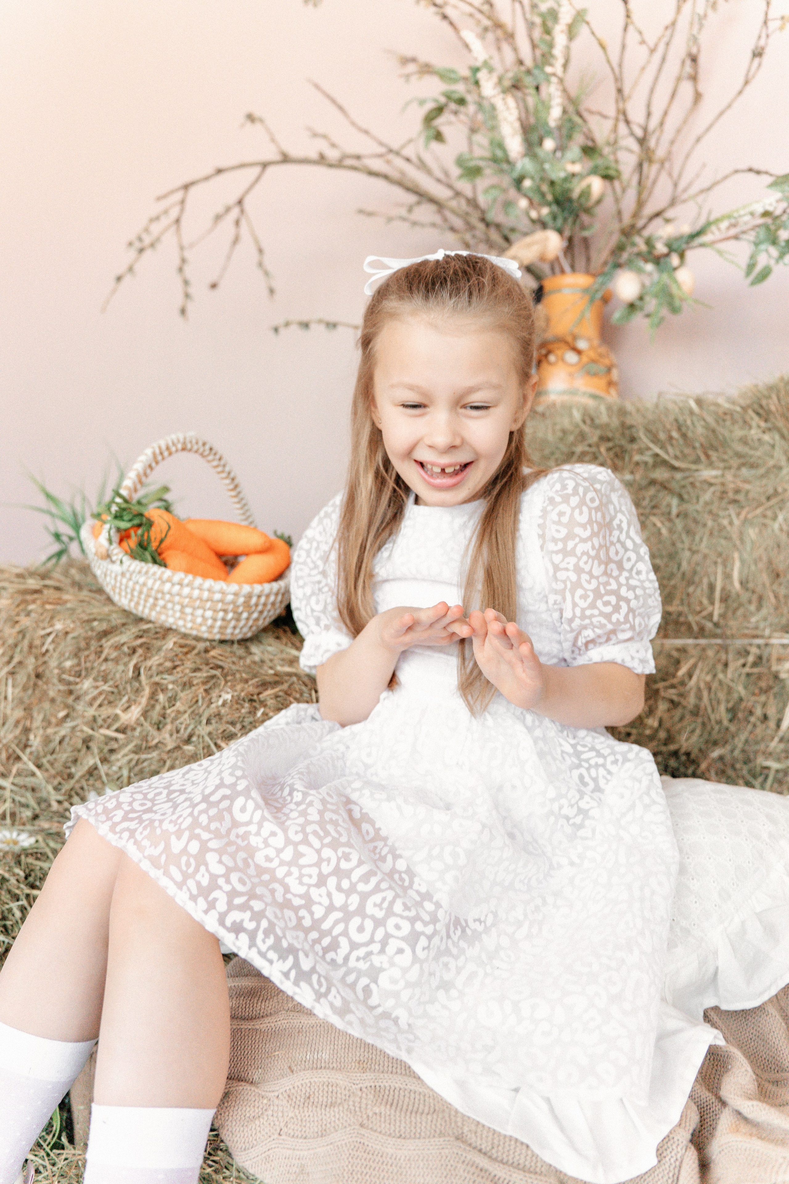 Светлая Пасха в кругу семьи. Ваш семейный фотограф в Минске — Вика Трегубова