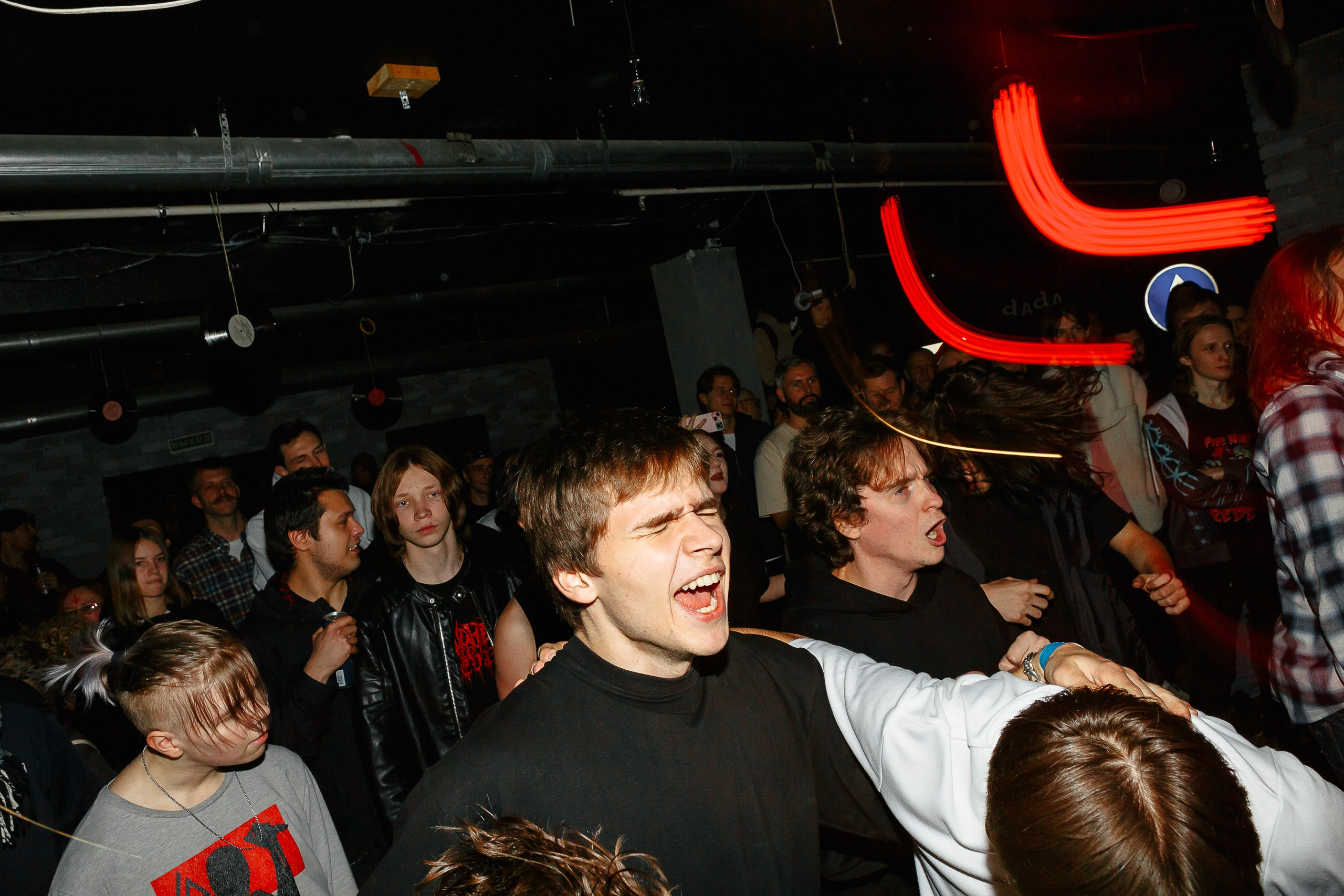 Error 1110 / Rock. Валентин Ставер — свадебный и репортажный фотограф