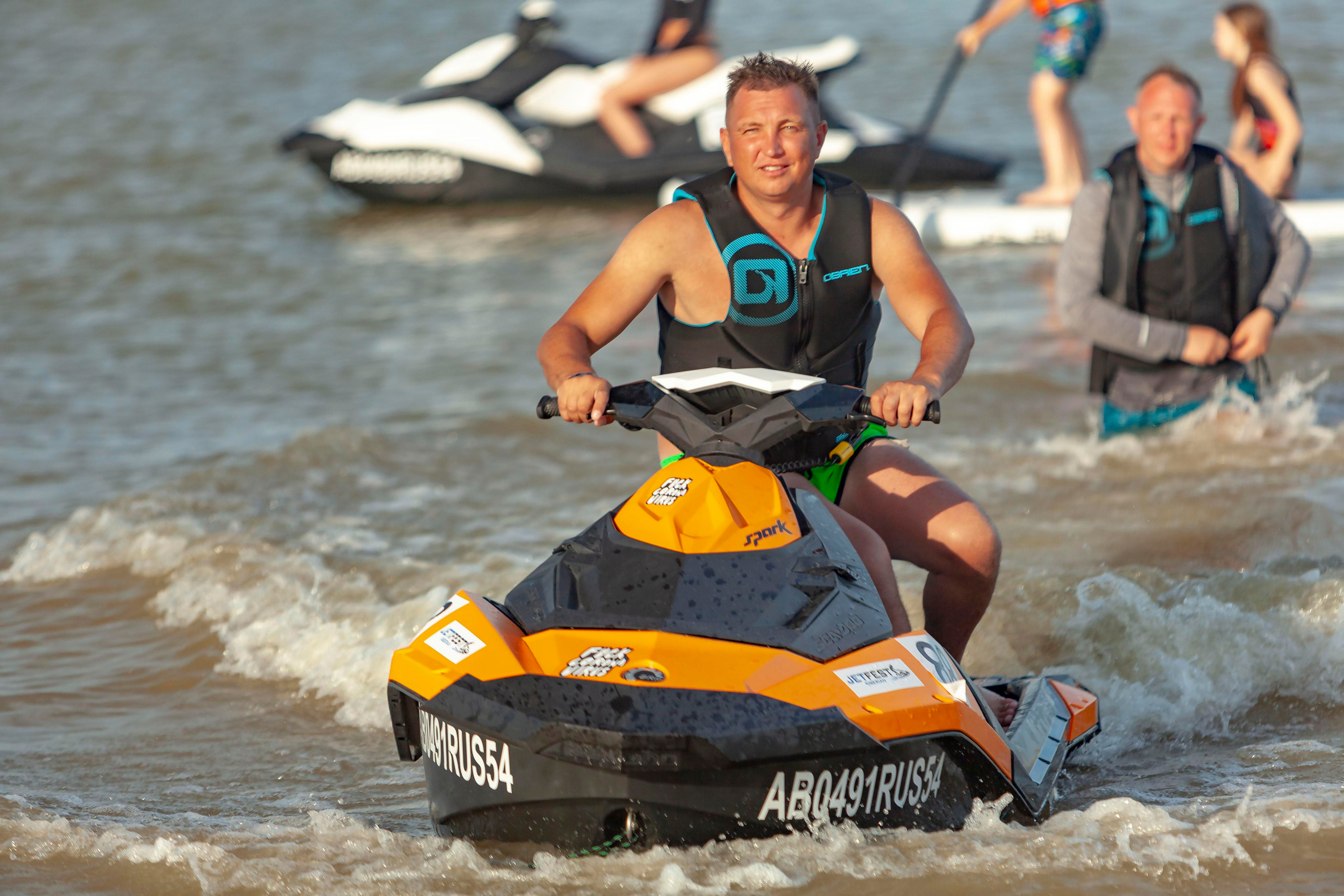 Фестиваль Аквабайк 2022. Репортажный фотограф в Новосибирске