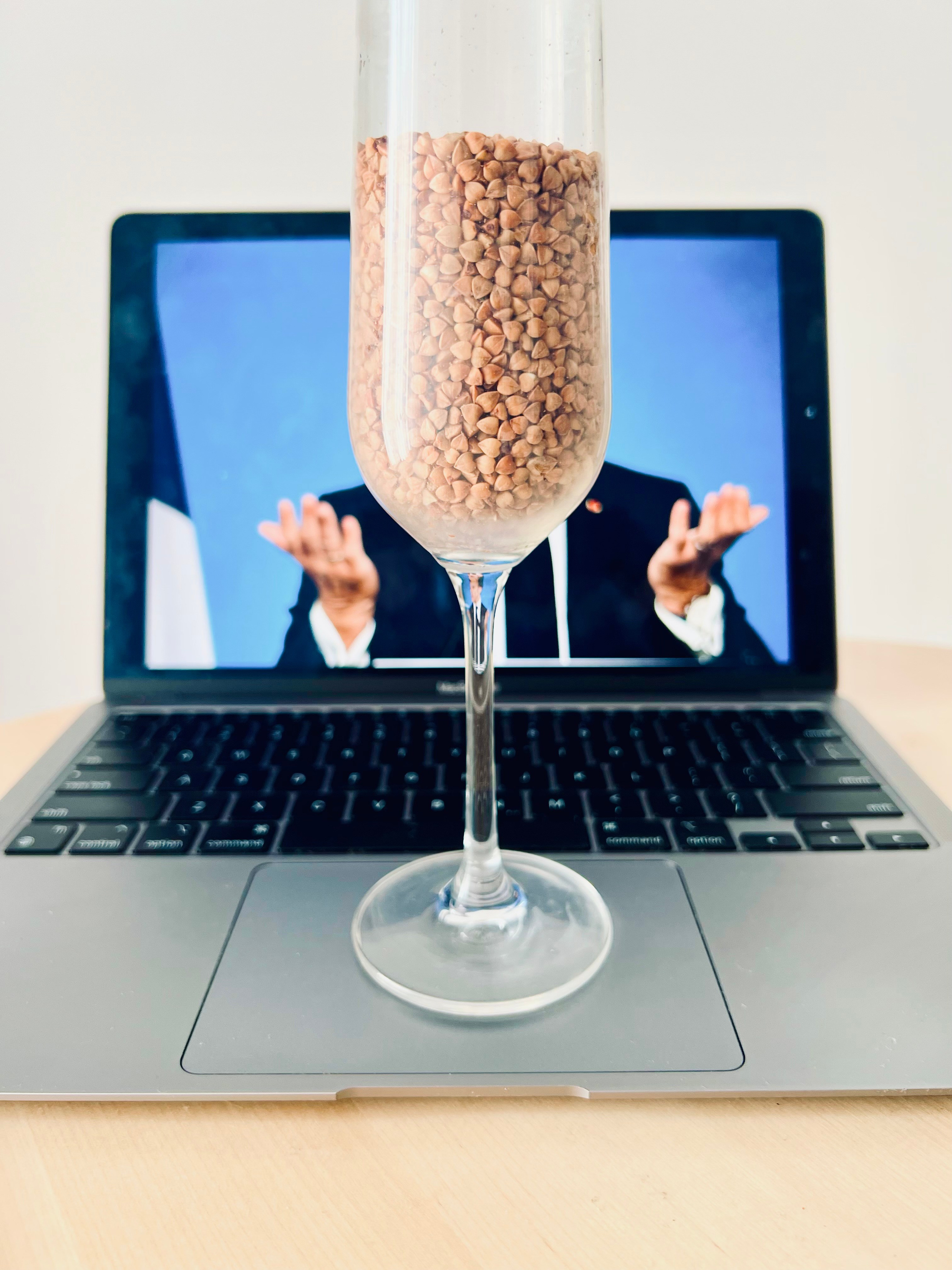 Карбоконтроль. Художник Катерина Копейкина / Artist Katerina Kopeikina