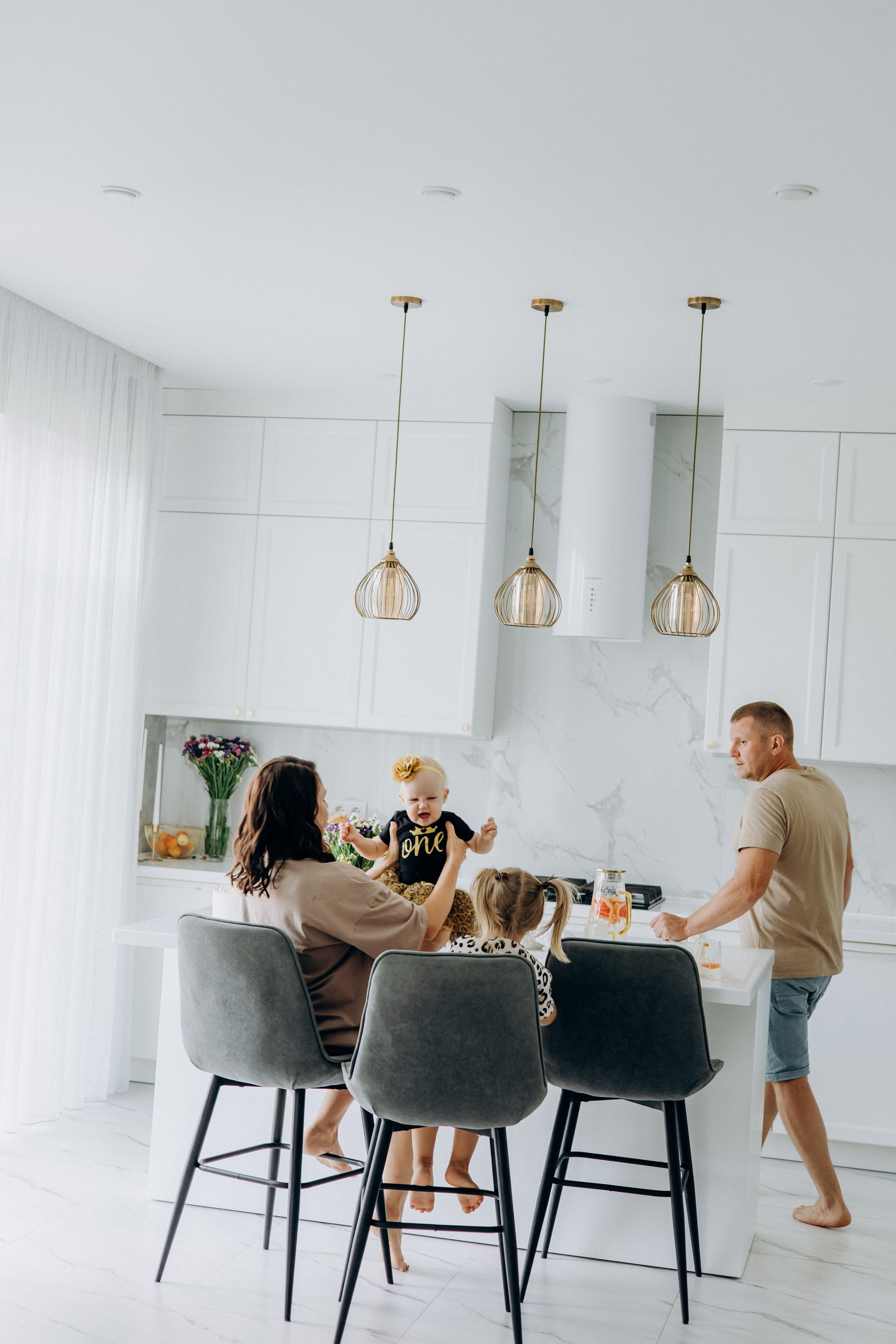 Праздничный завтрак в кругу семьи. Портретный и семейный фотограф в Воронеже Ксения Ремизова