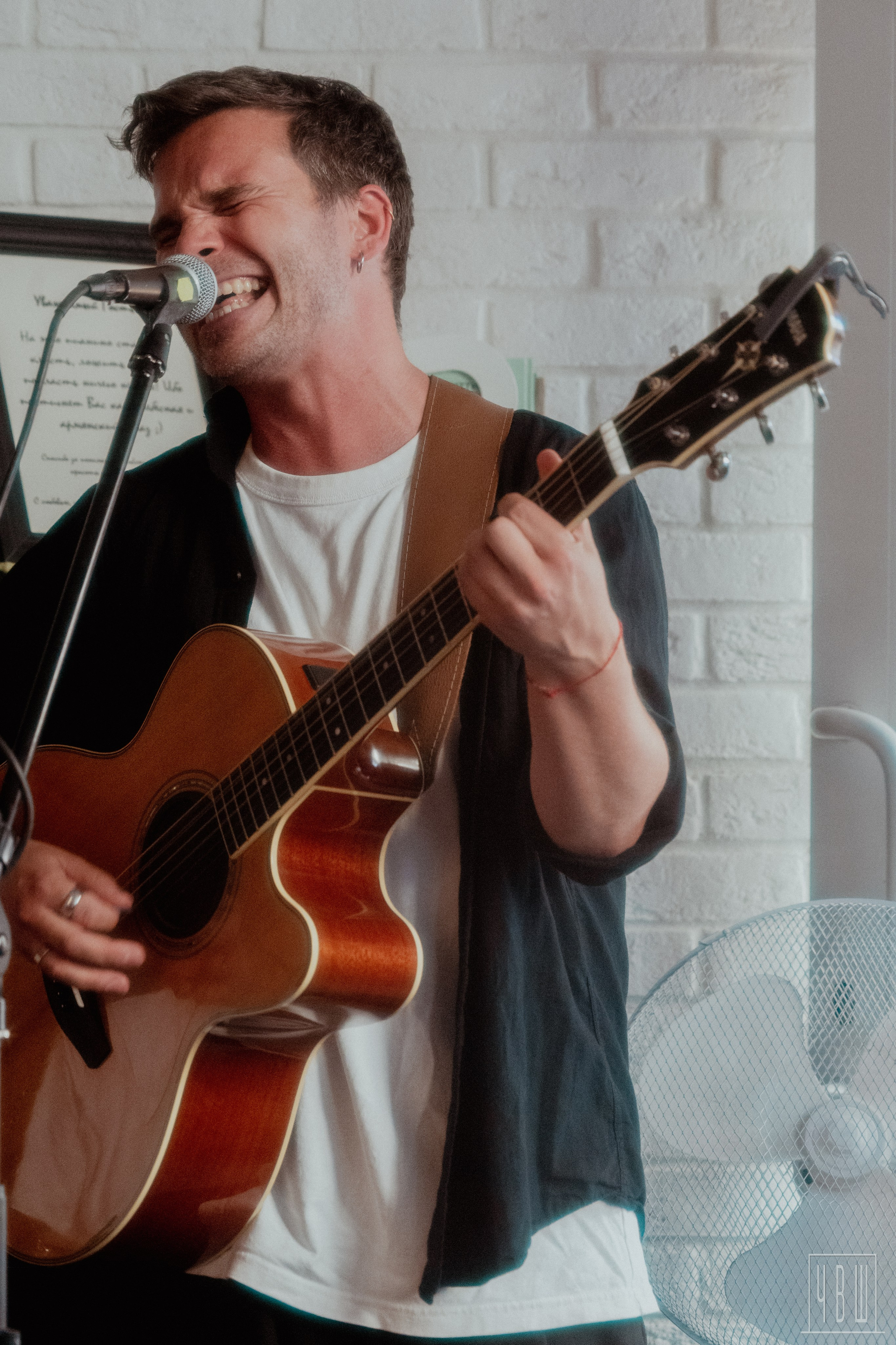 Спасский, Оксанбо, Карабан, 02.08.2025, Brik Coffee. Человек в Шляпе