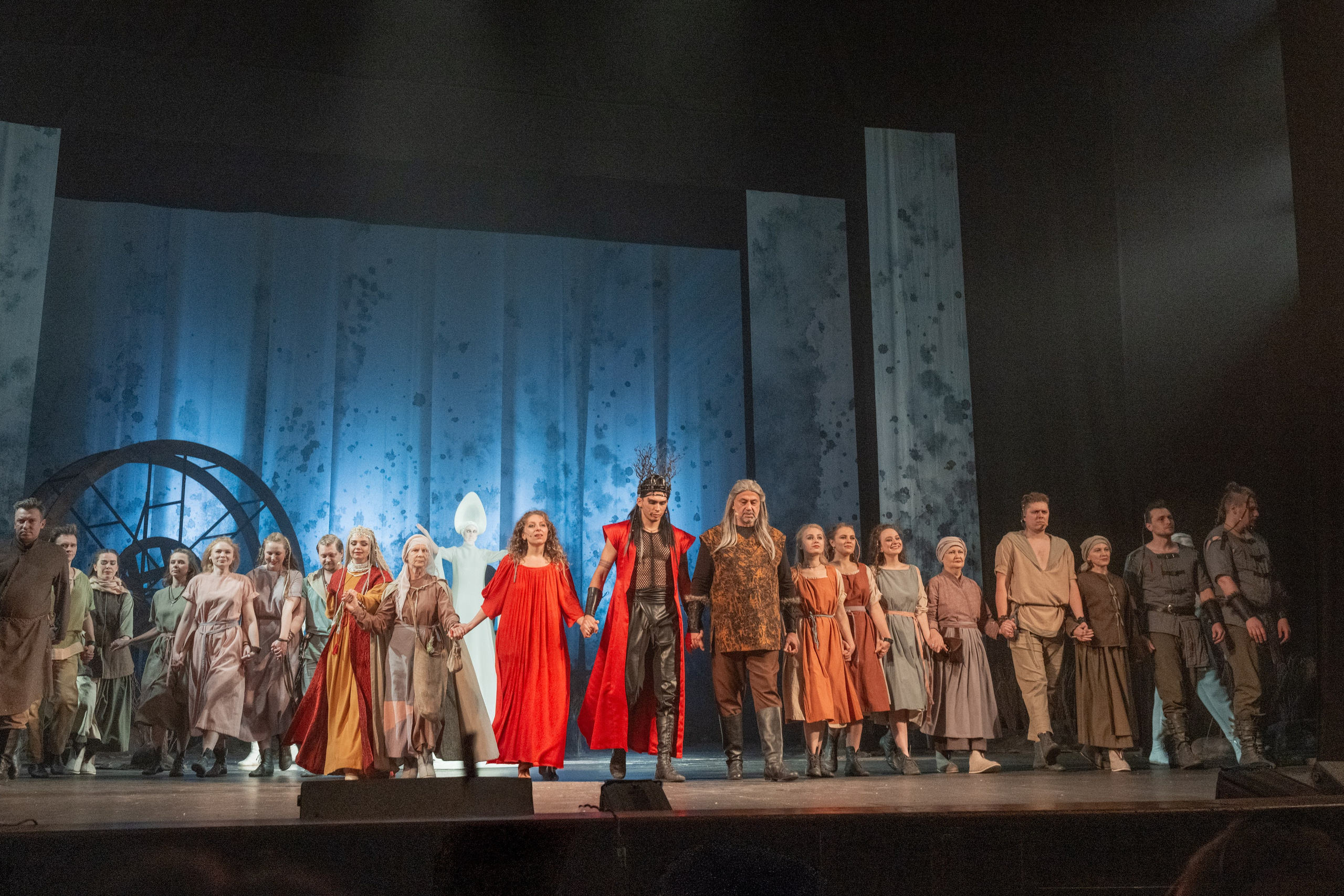 Алтайский молодёжный театр: Яга. Сайт фотографа Сергея Абрамова