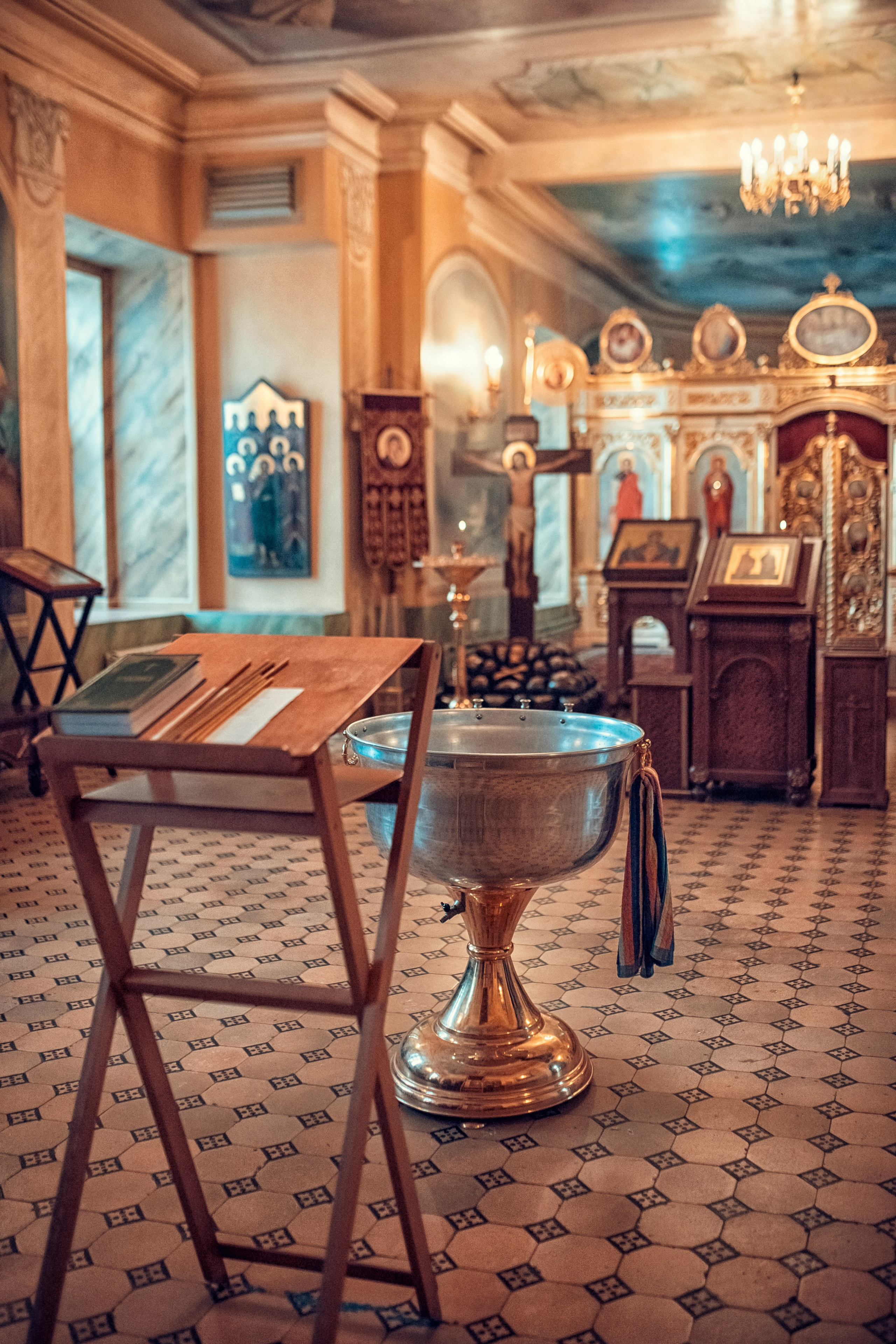 Храм Знамения Божией Матери и святых Жен Мироносиц. Екатерина Крапивина фотограф церковных Таинств в Нижний Новгороде