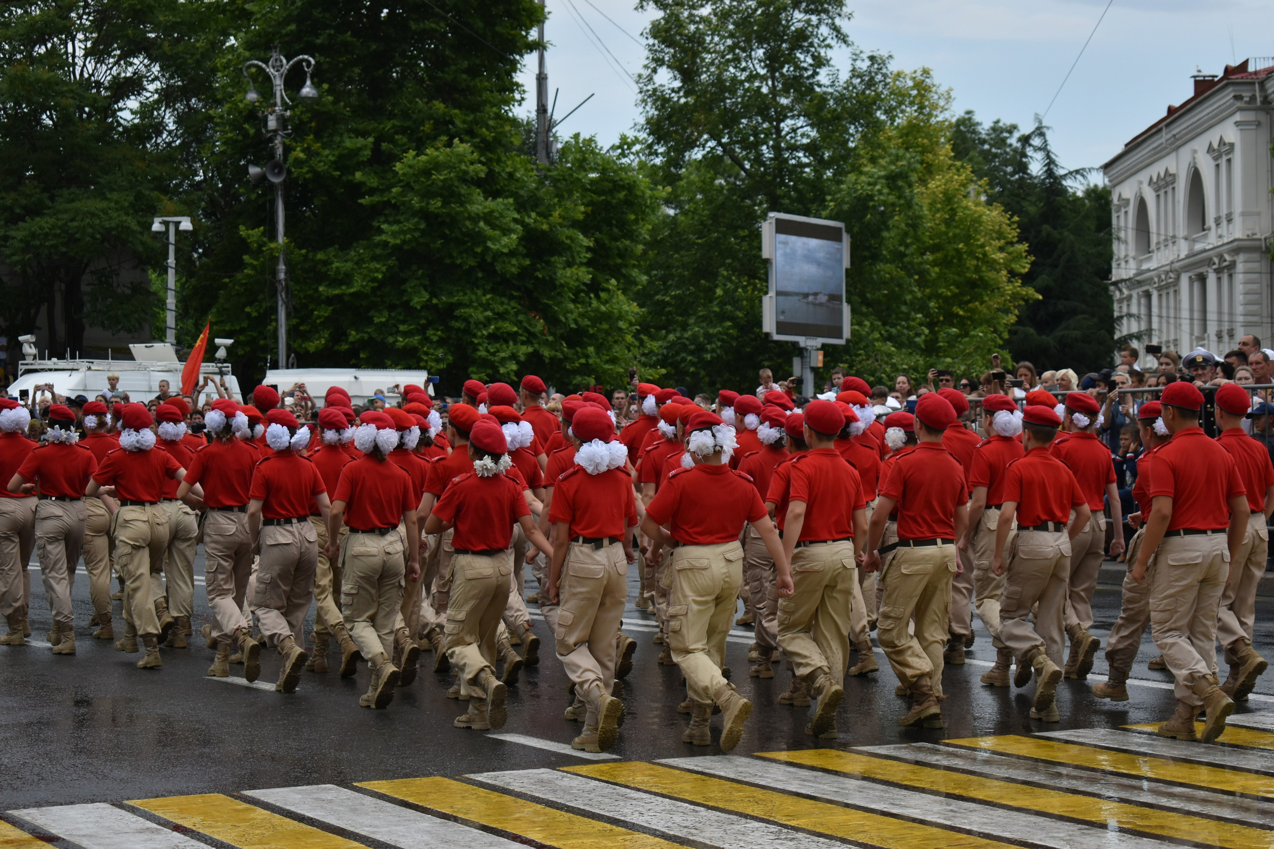 Парад Победы. Фотограф-ретушер в Крыму Юля Лобурец