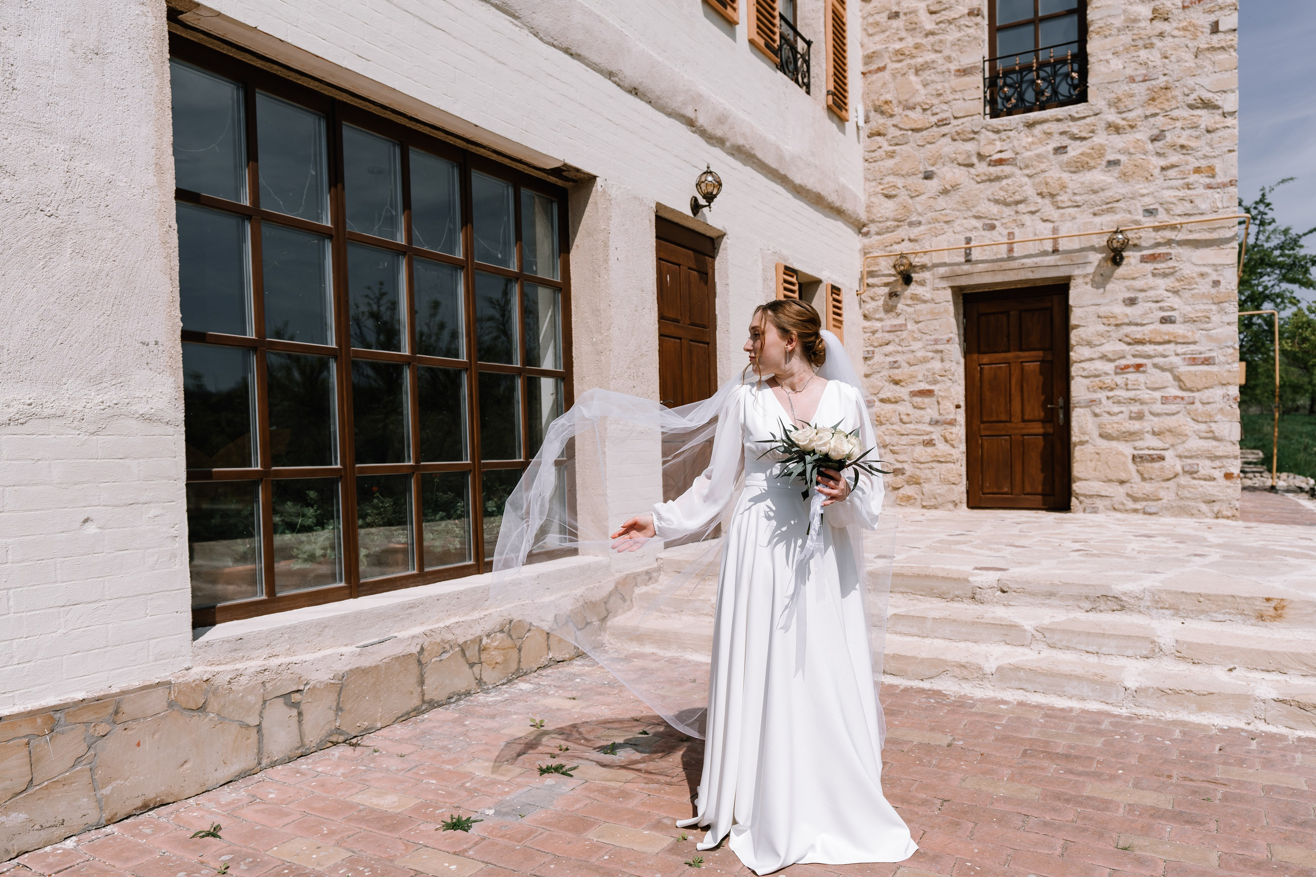 Свадебная прогулка на море в Анапе. Карпенко Марина свадебный и семейный фотограф Анапа, Краснодар, Геленджик, Сочи, Темрюк