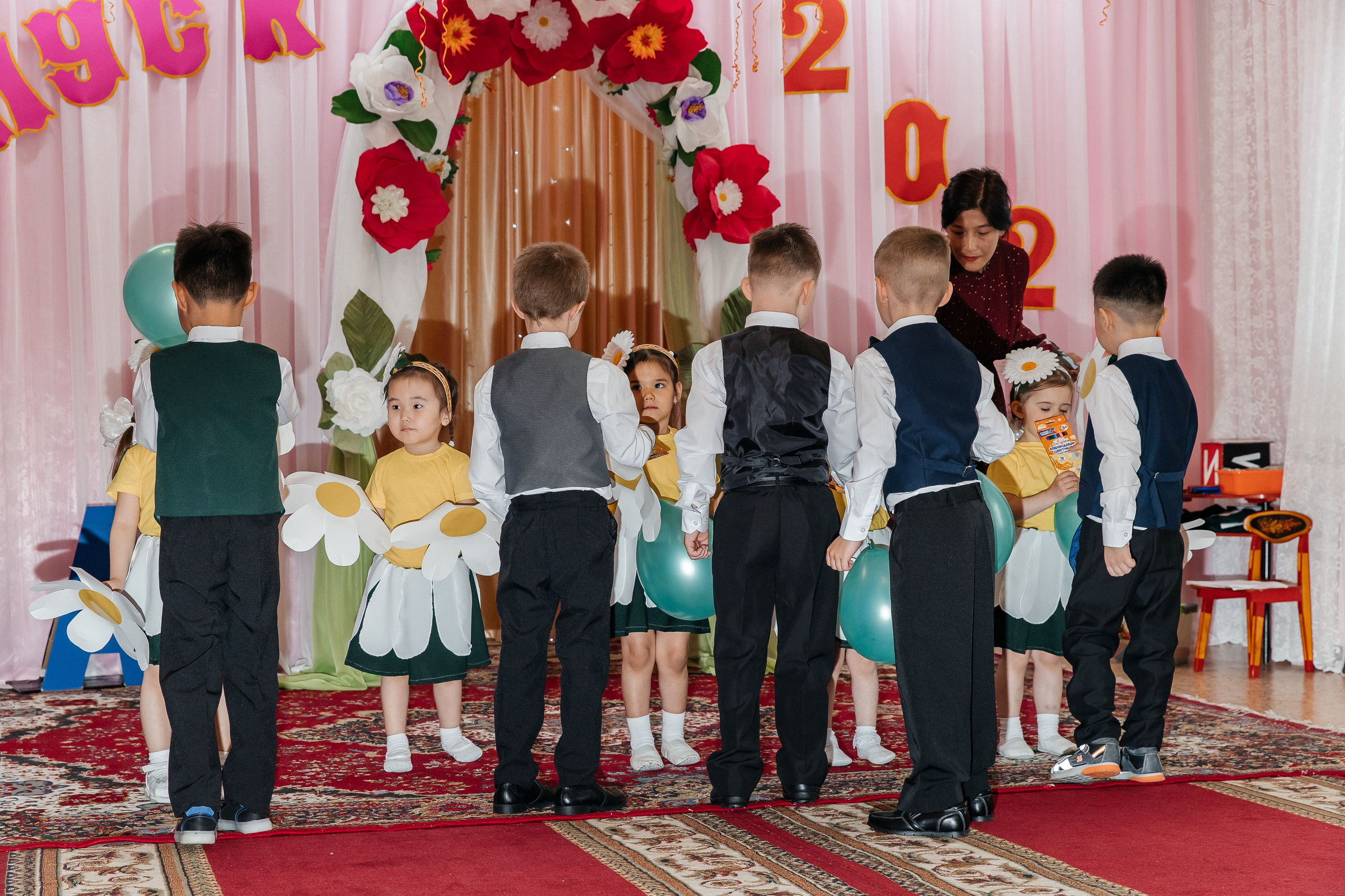 Выпускной Солнышко 2023. Воронистая Анастасия. Фотограф Якутия, Томпонский район