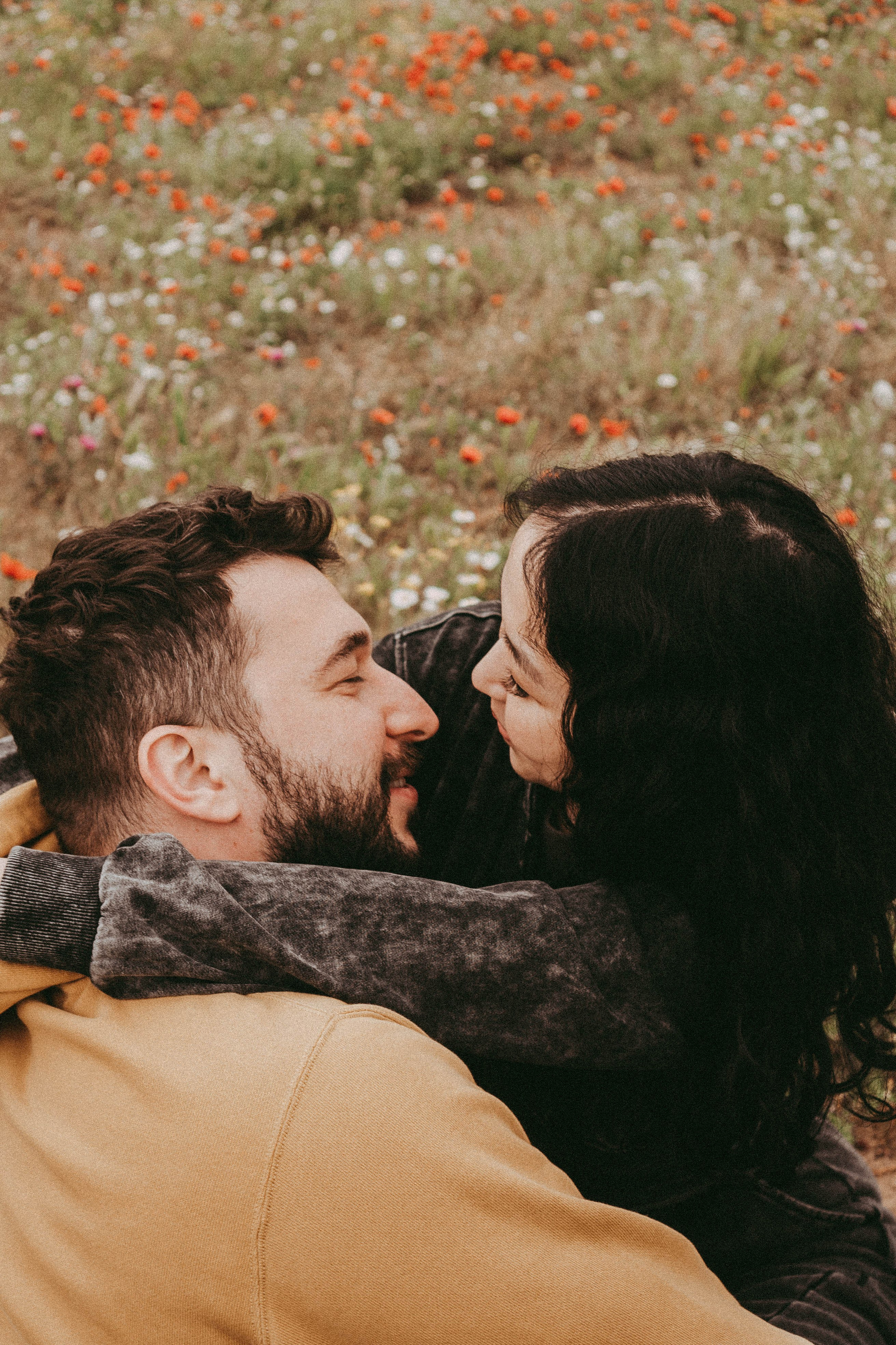 Любовь в маковом поле. Профессиональный фотограф, Санкт-Петербург — Виктория Богомолова