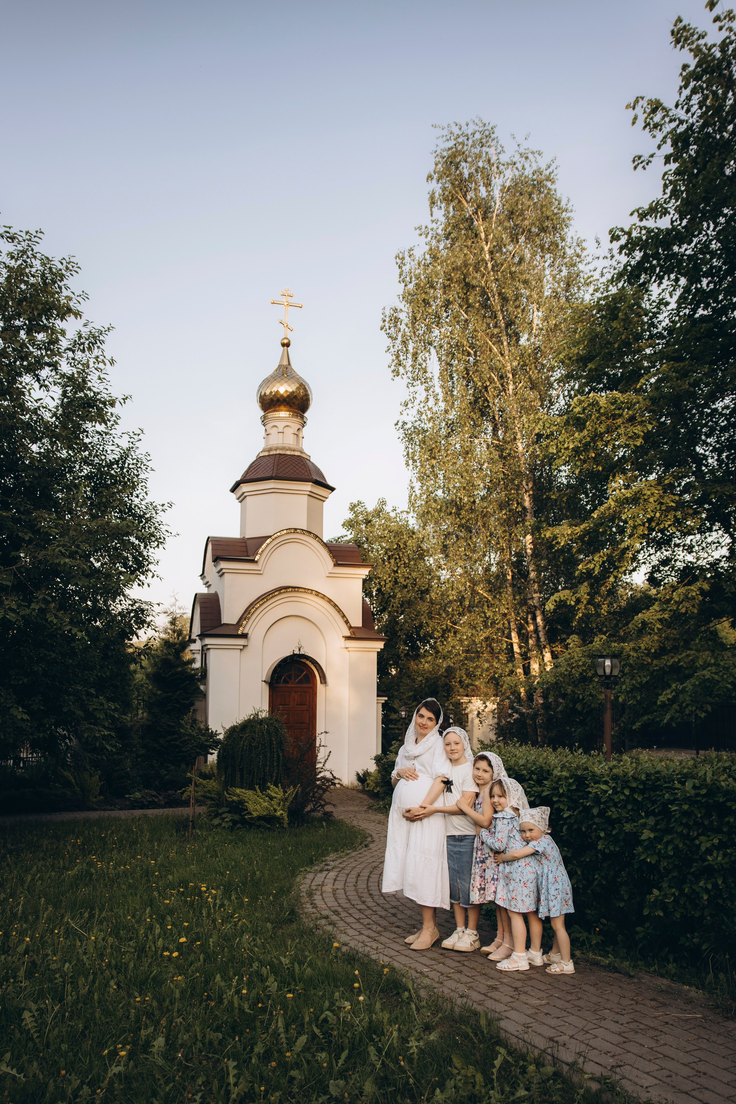 Фотосъемка для выставки (май, 2026 г.), с. Кутепо (Калужская обл.). Надежда Стар семейный и церковный фотограф в Жукове и Калужской области