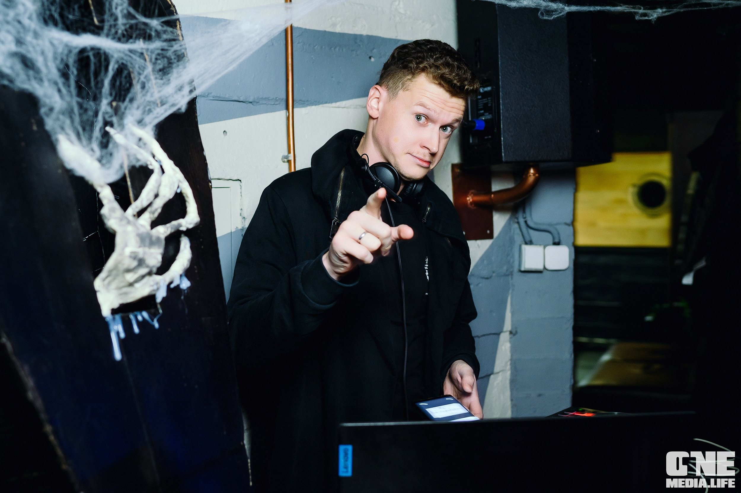 Фоторепортаж из бара Dreadnought. One Media Life: фоторепортажи, фотоотчеты с мероприятий и заведений