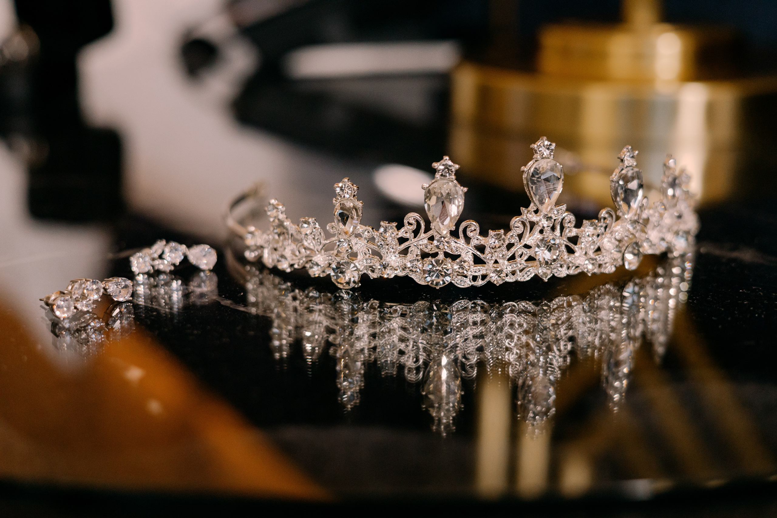 Свадебная фотосессия в Moscow Marriott Imperial Plaza. Свадебный фотограф Кирилл Шустров