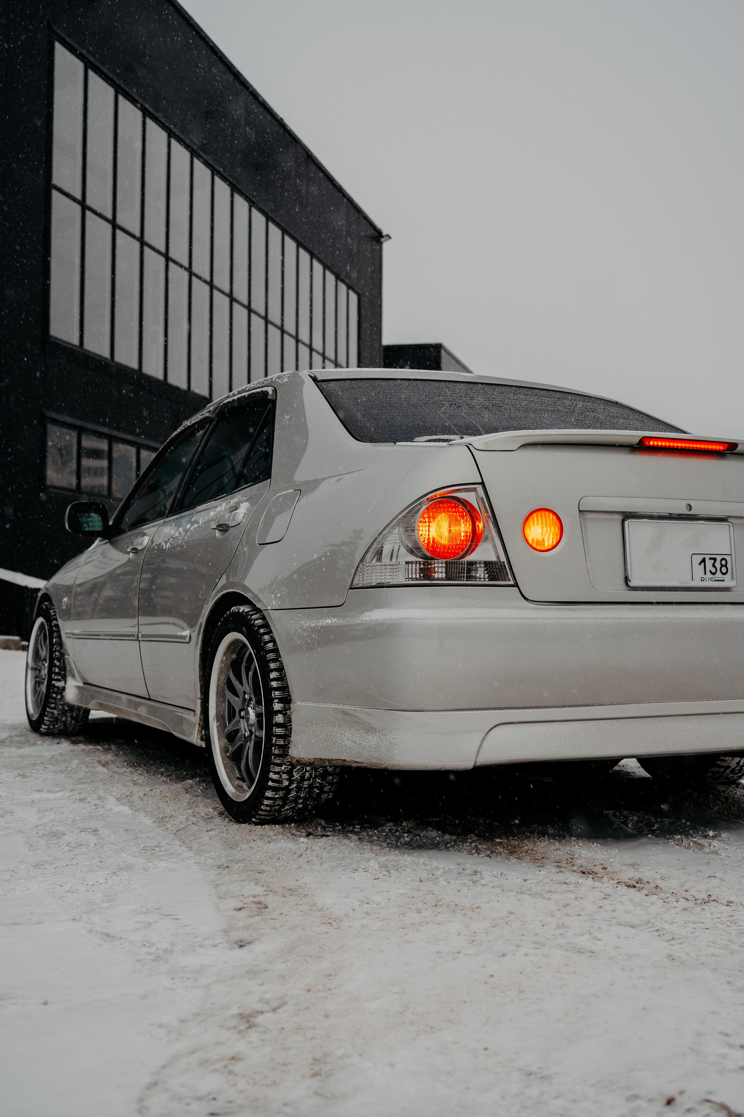 Toyota Altezza. Фотограф, видеограф и пилот дрона на Байкале