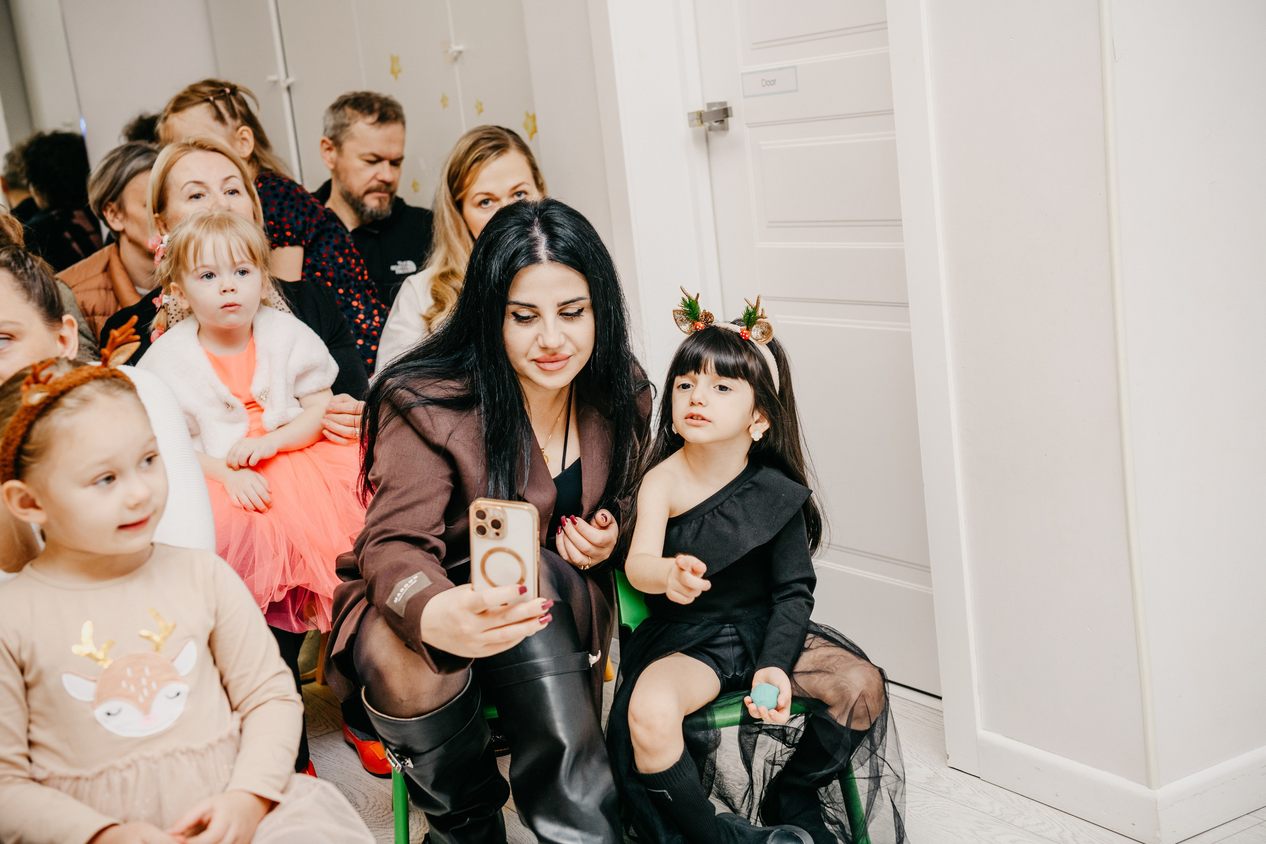New Generation Kids. Фотограф на выписку из роддома в Москве и МО