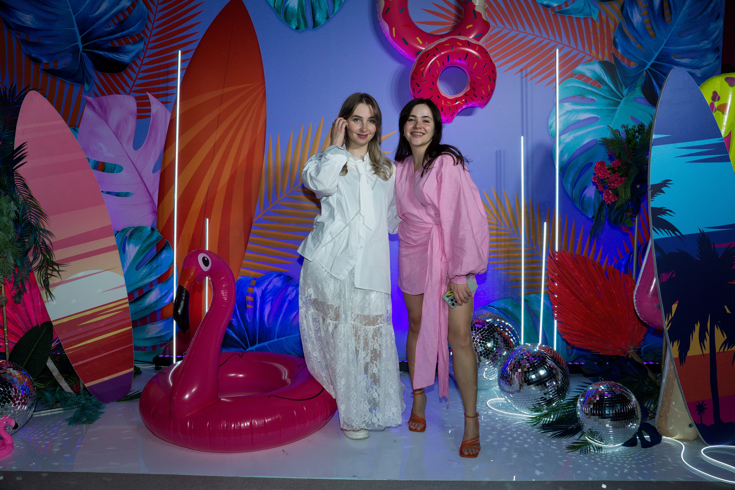 МТС корпоратив Гавайская вечеринка. Фотограф