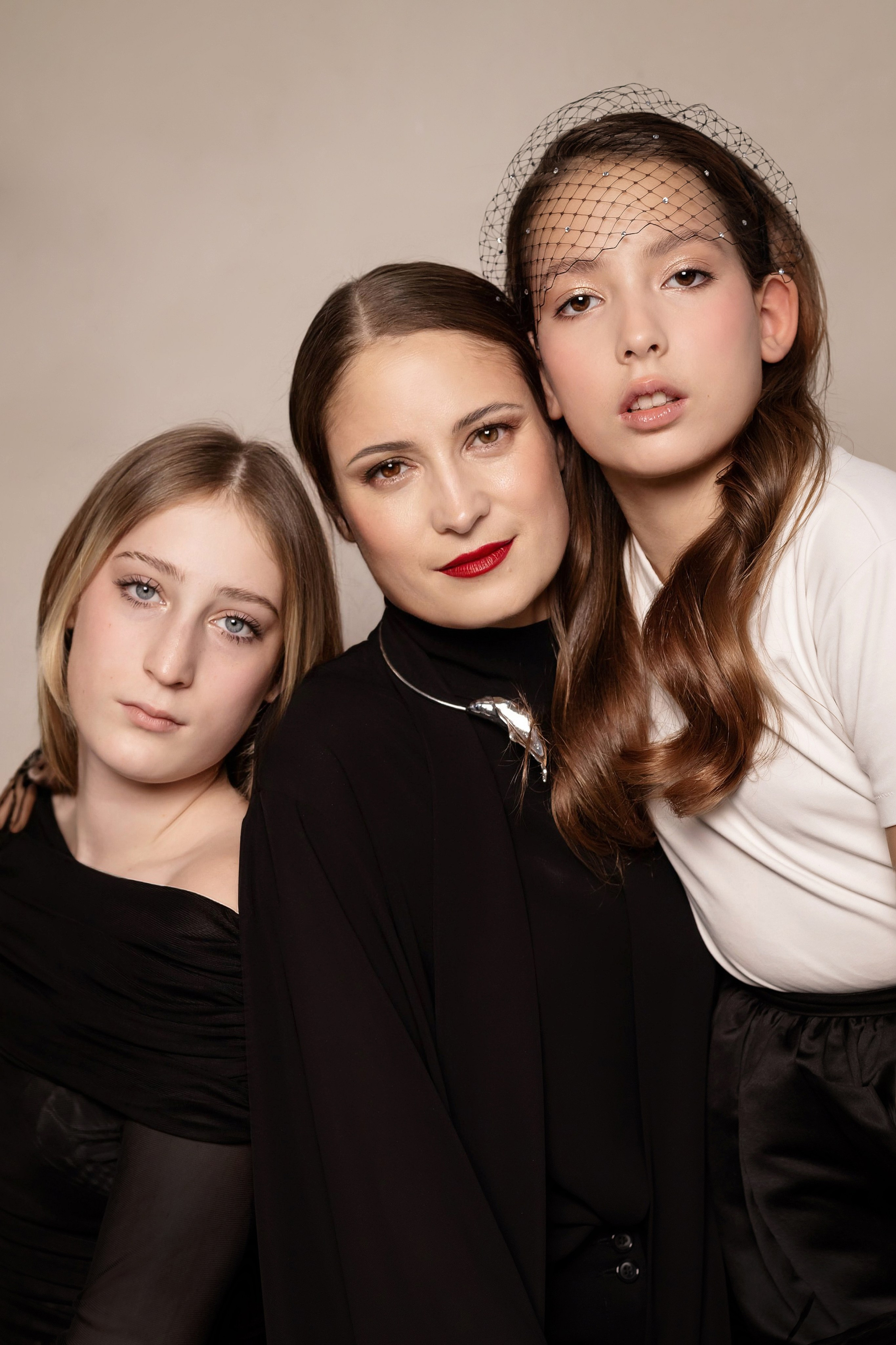 Анна, Никита и дочери. Фотограф в Москве Ксения Мокрушина | Brand & Women photographer