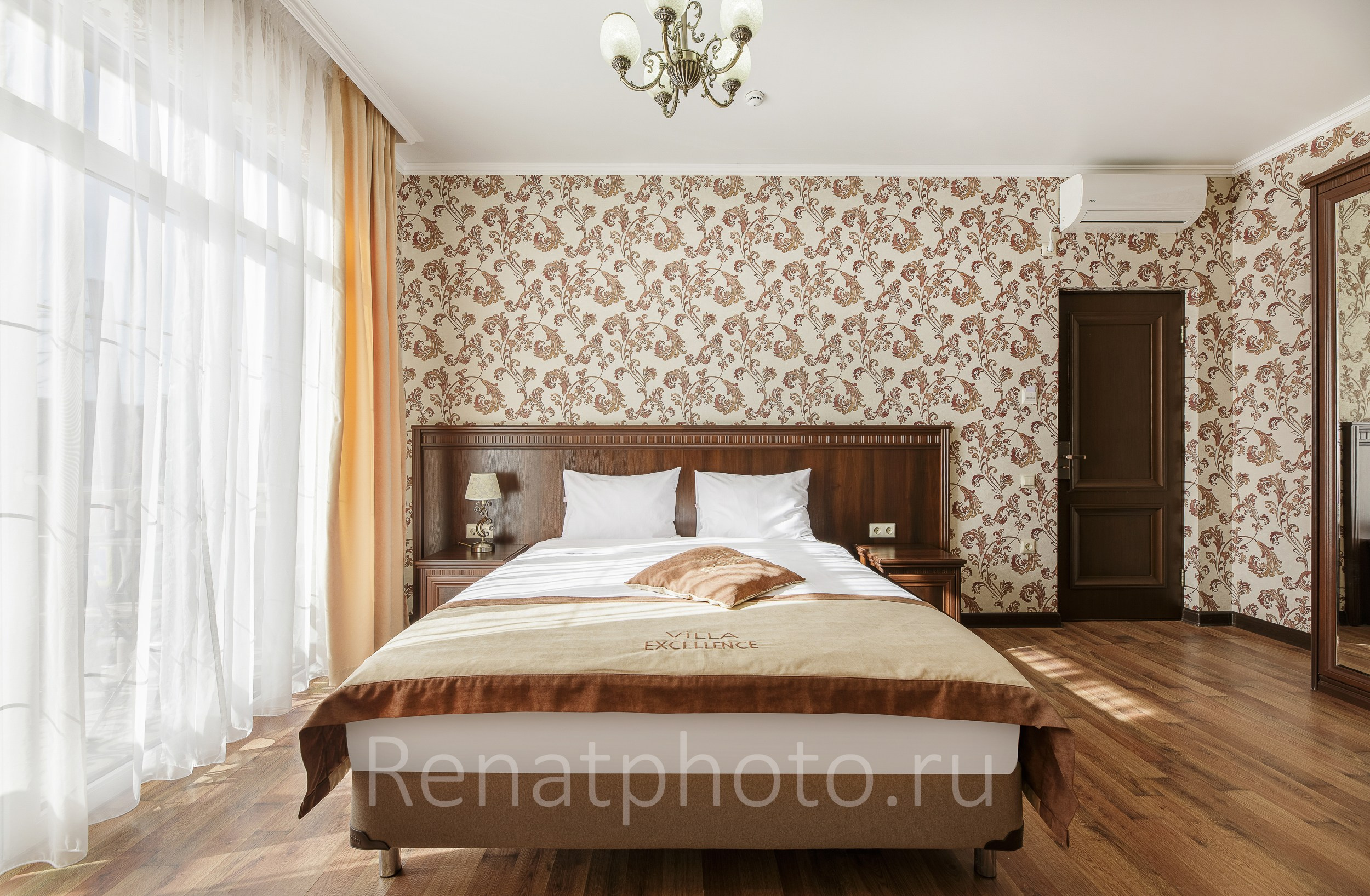 Отель «Вилла». Профессиональная фотосъёмка интерьеров, предметная фотосессия еды для меню г. Анапа