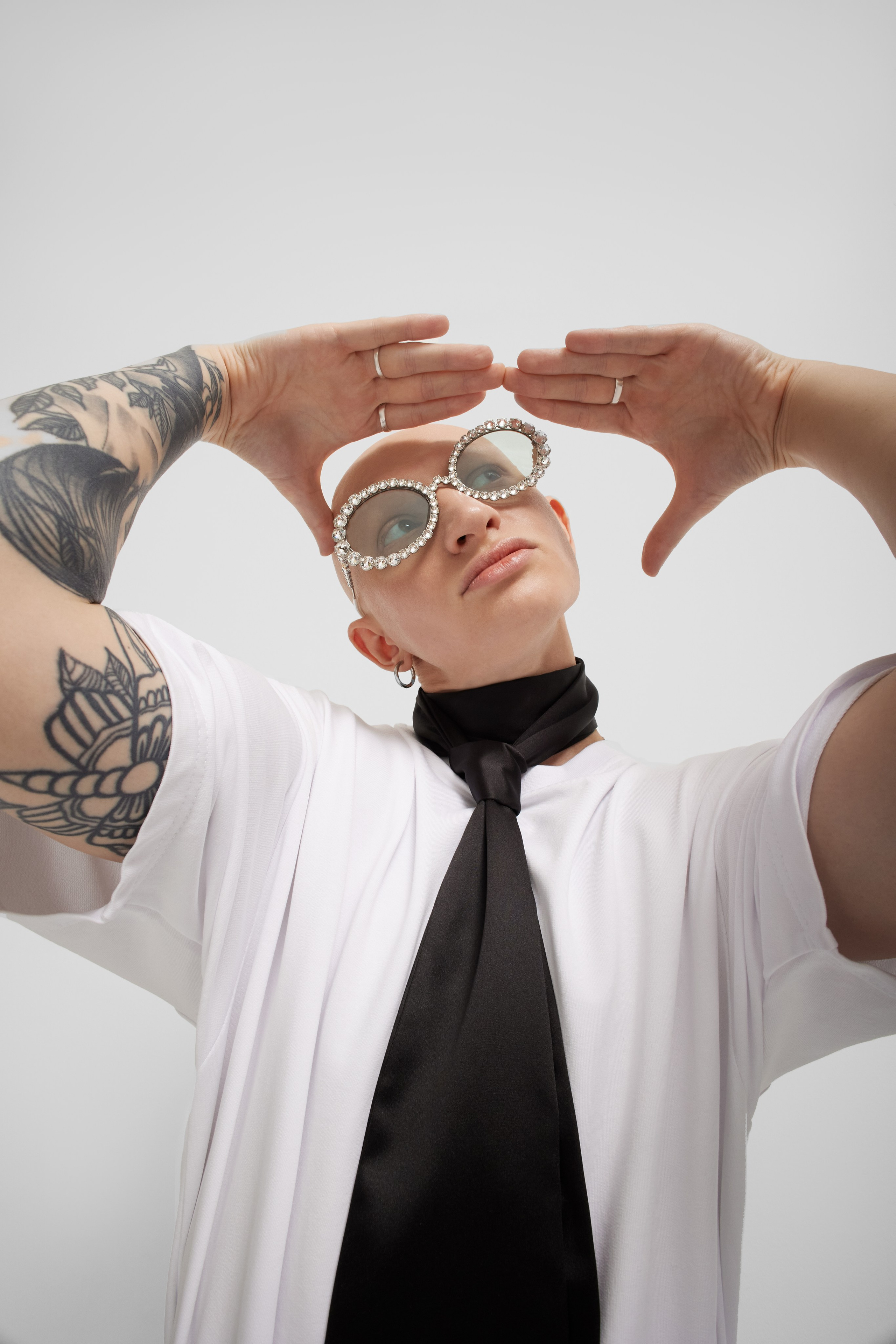 Optic Center & b25.08. Sasha Lapin