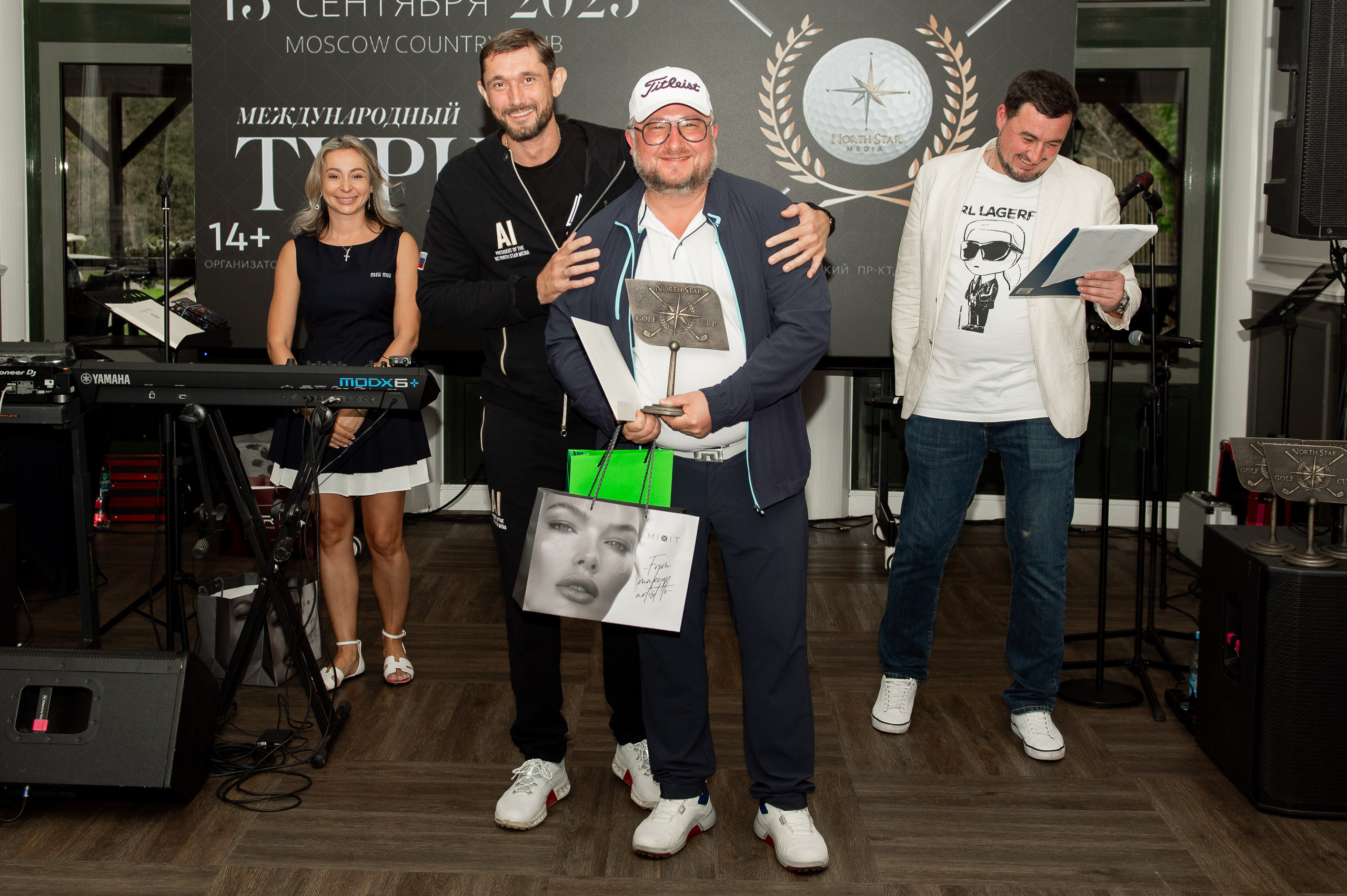 Турнир по гольфу. Профессиональный фотограф в Москве Александра Харламова